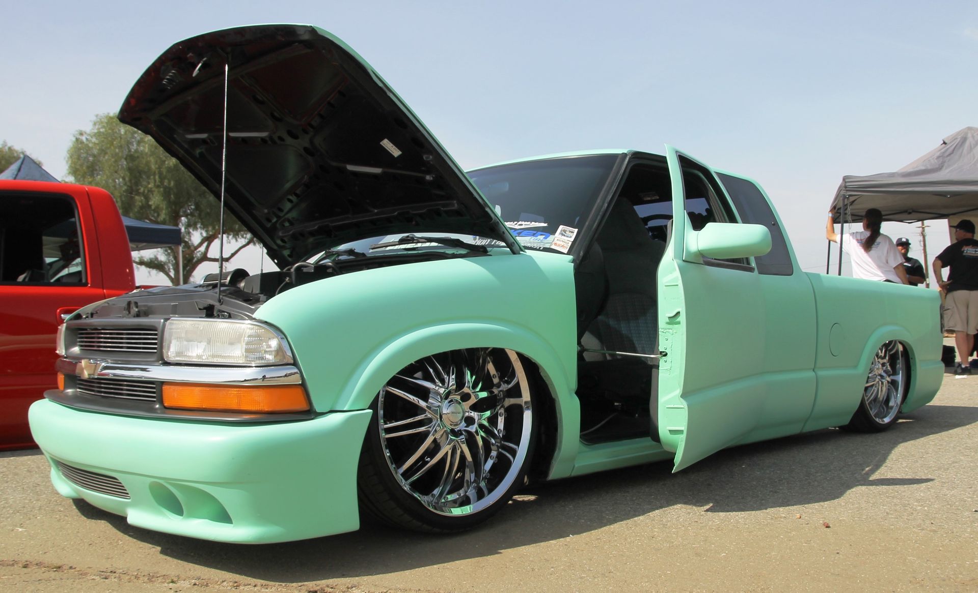 Full View