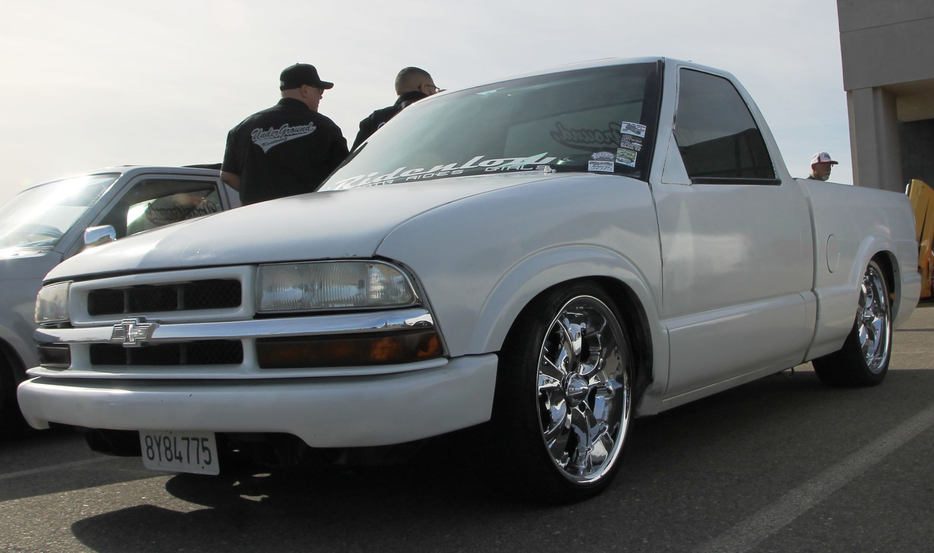Full View
