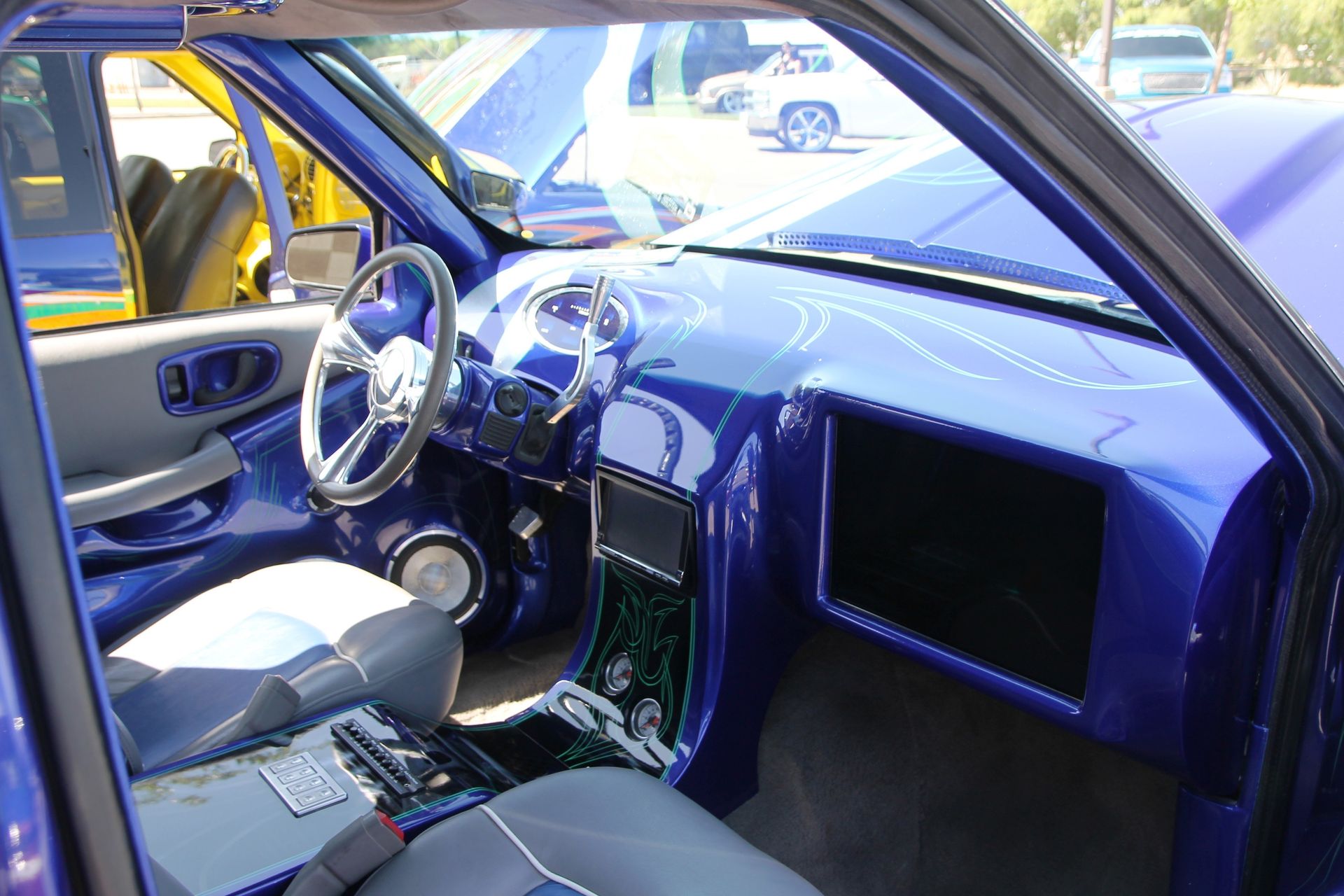Full View