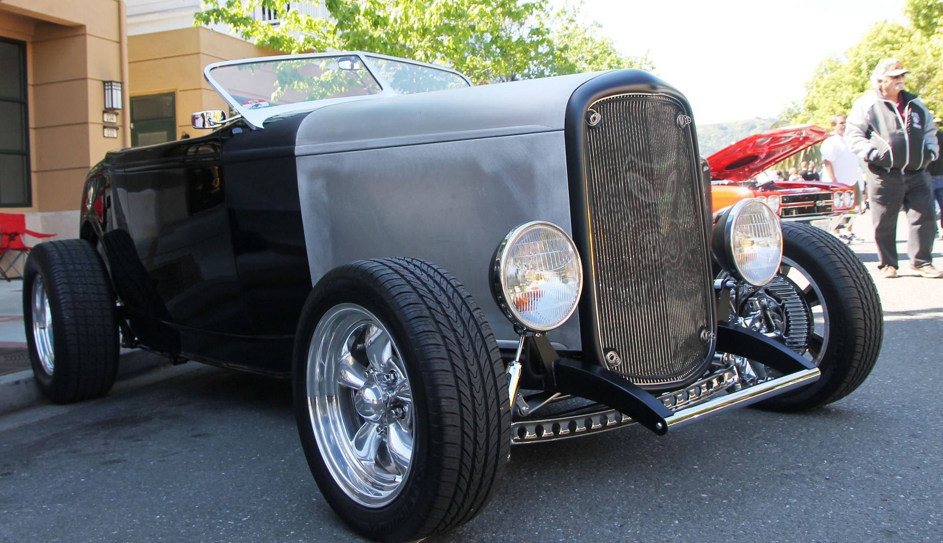 Full View