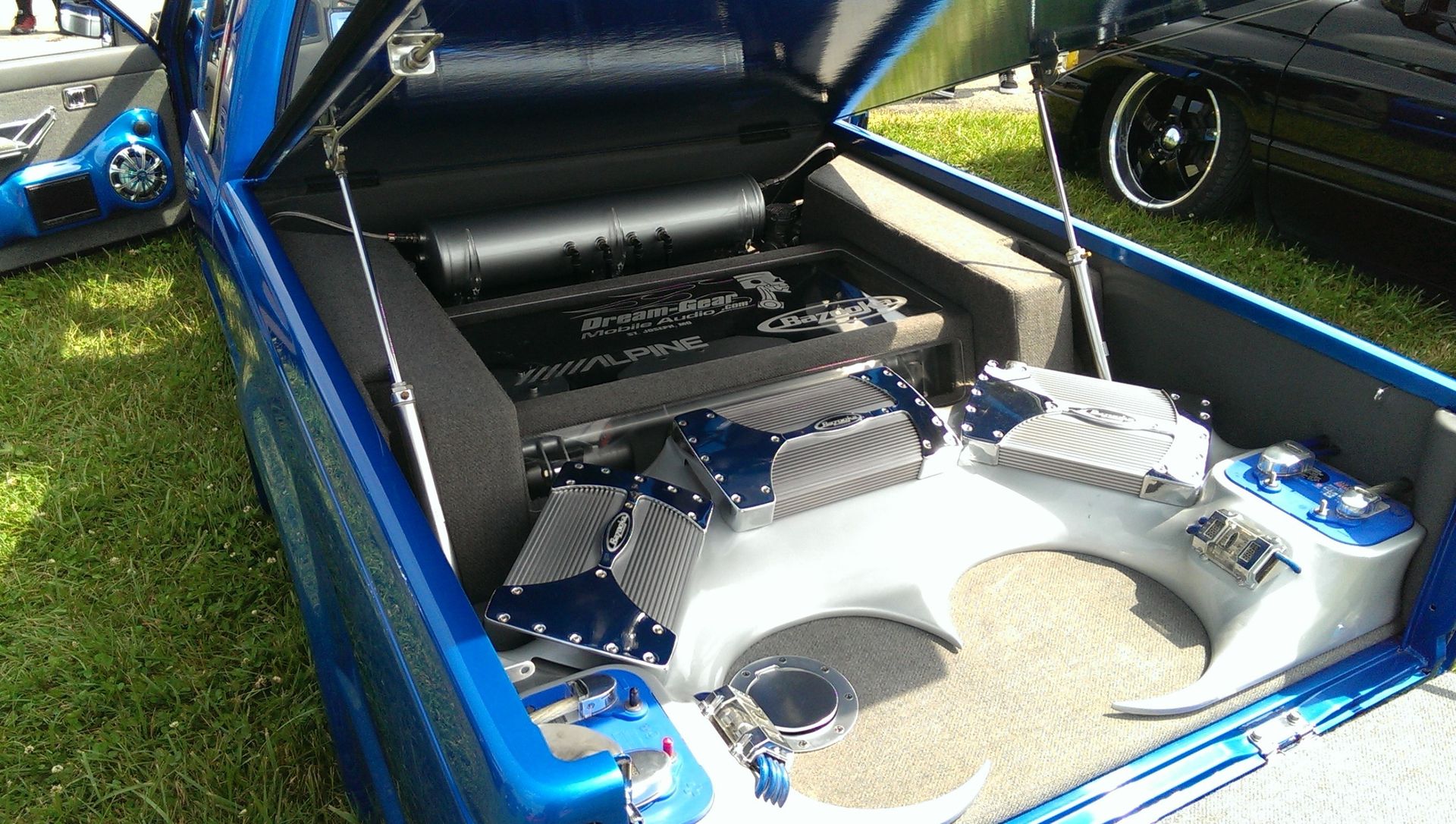 Full View