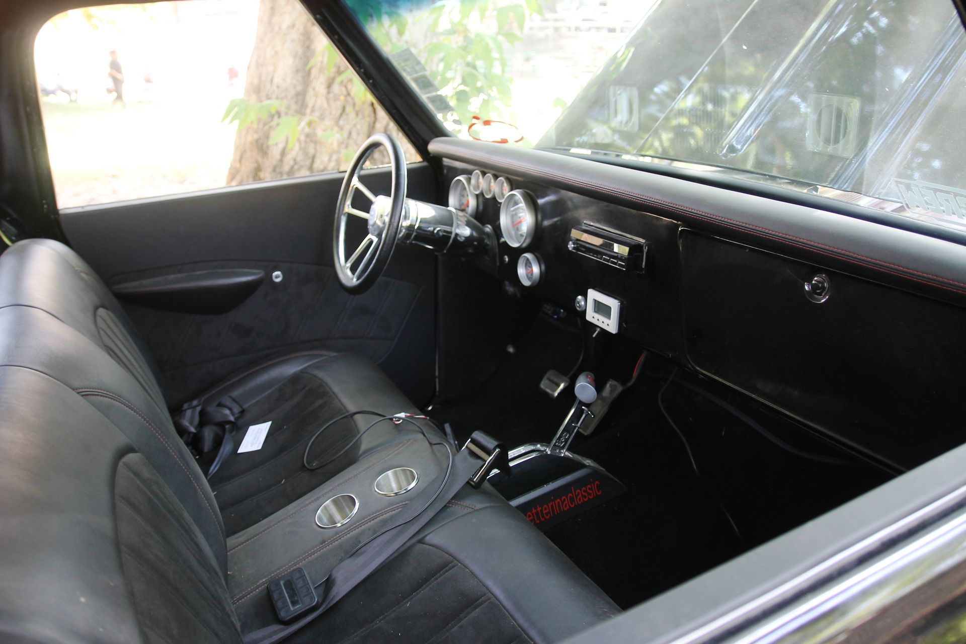 Full View