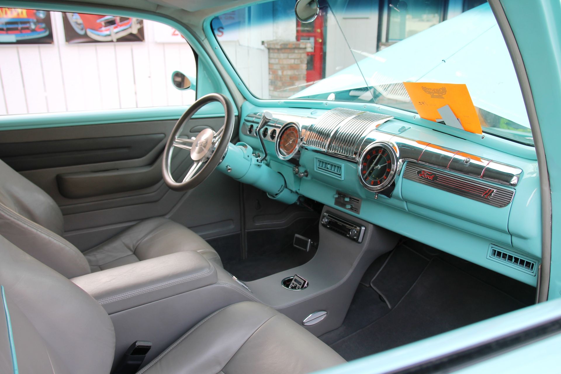 Full View