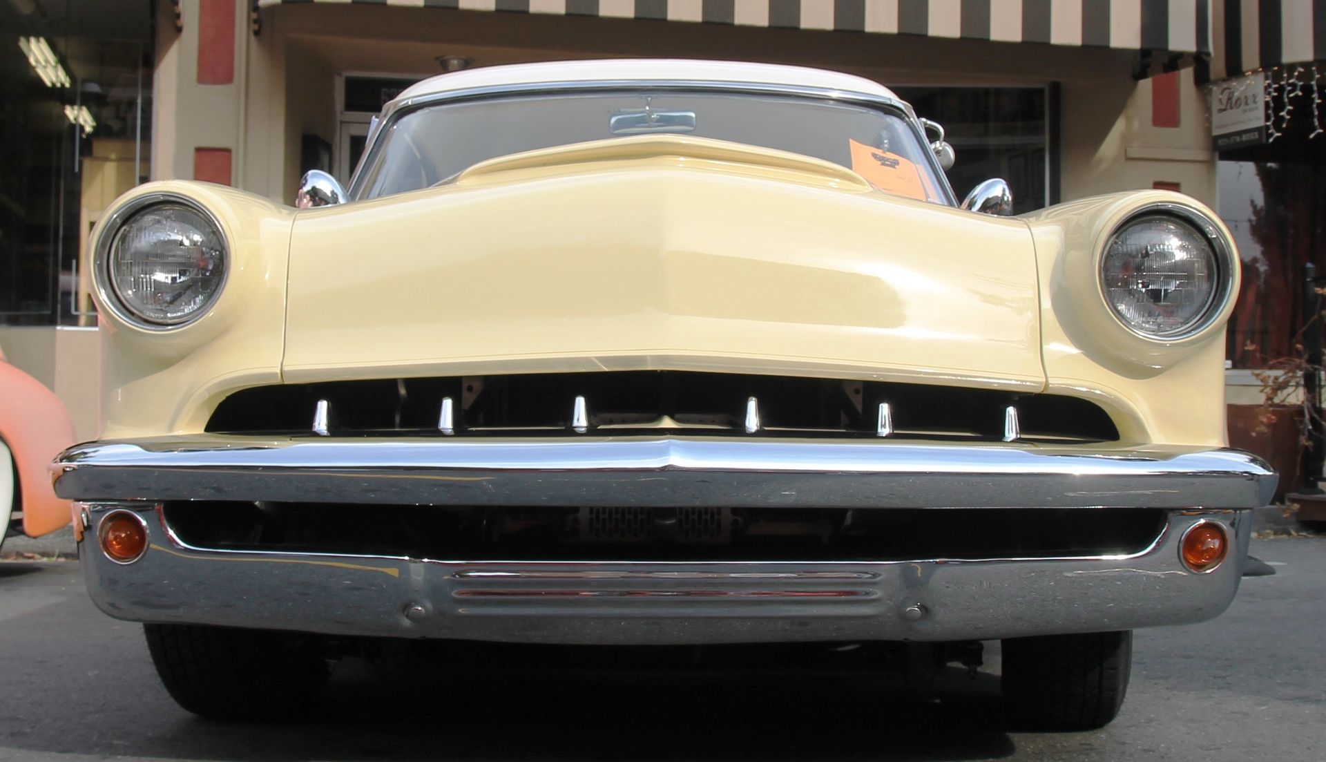 Full View
