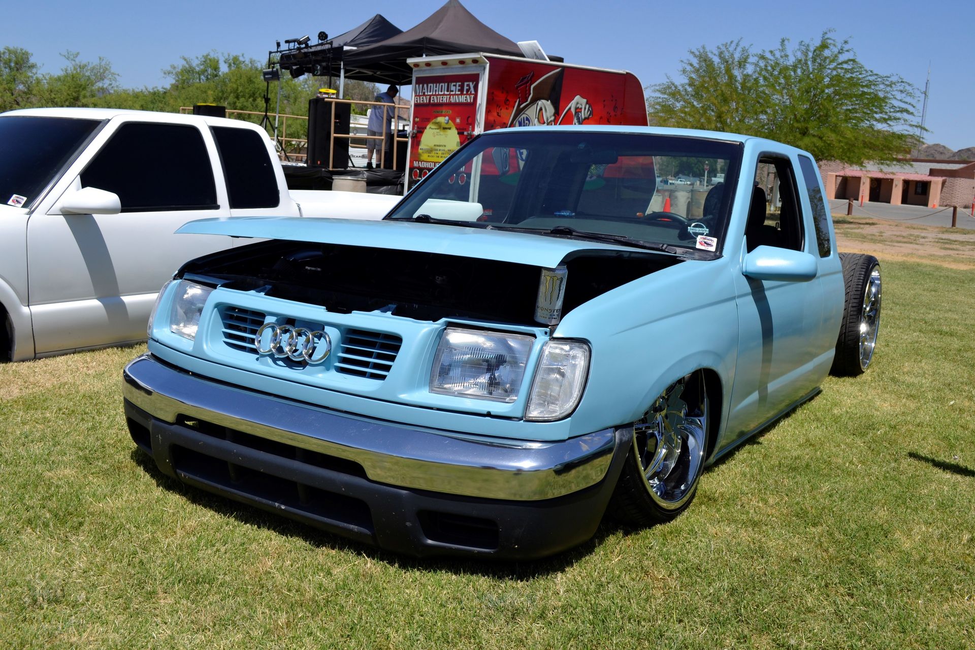 Full View