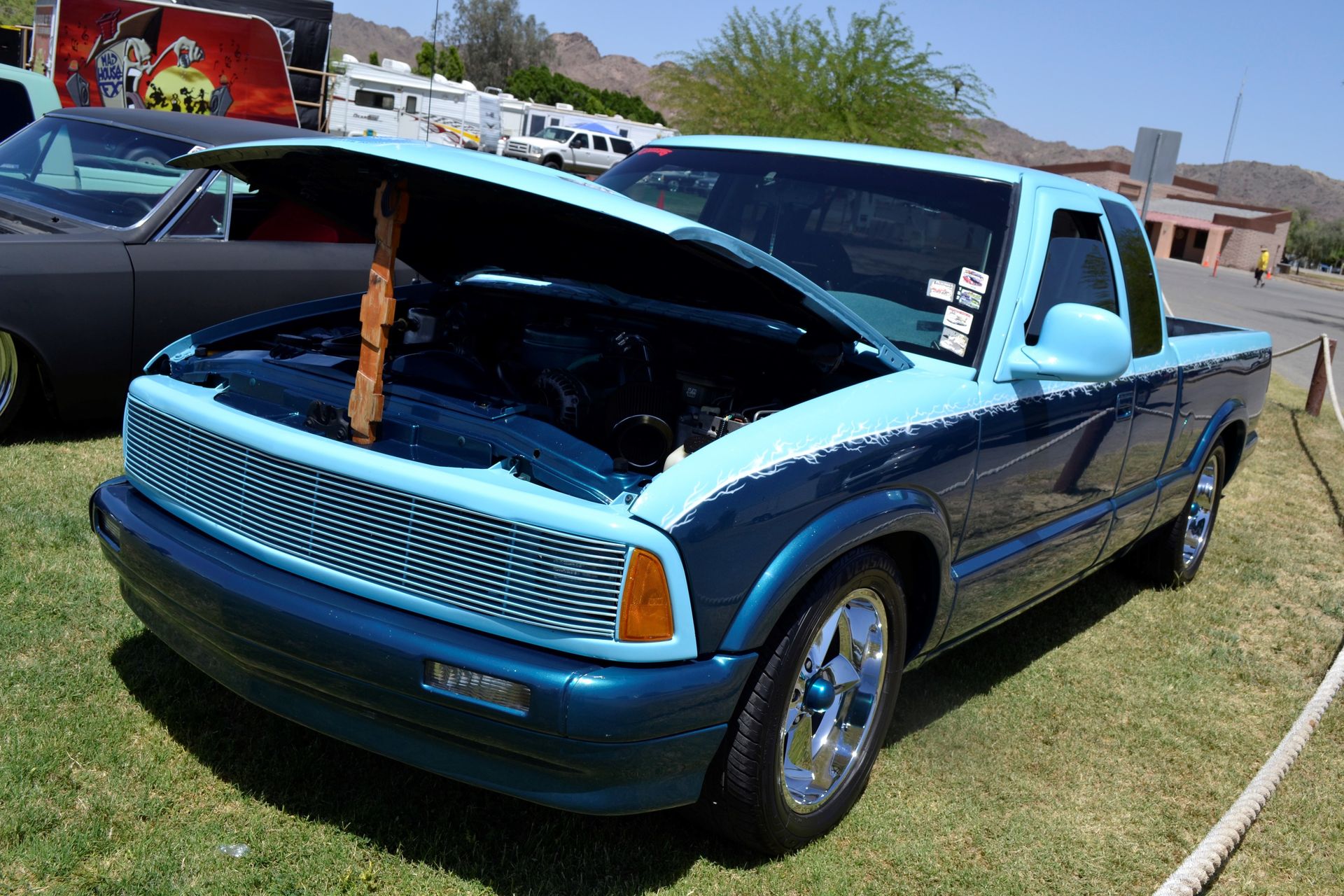 Full View