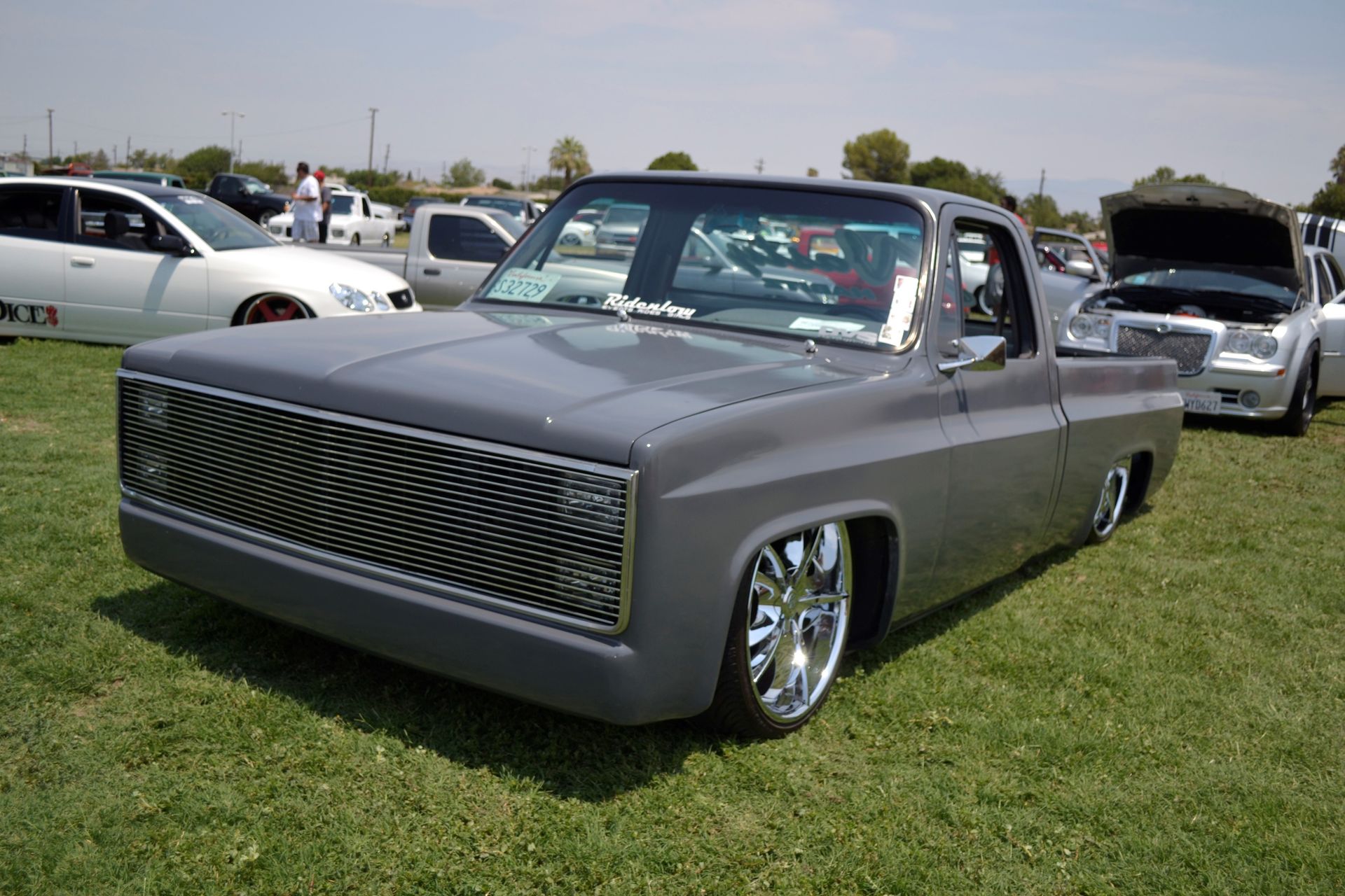 Full View