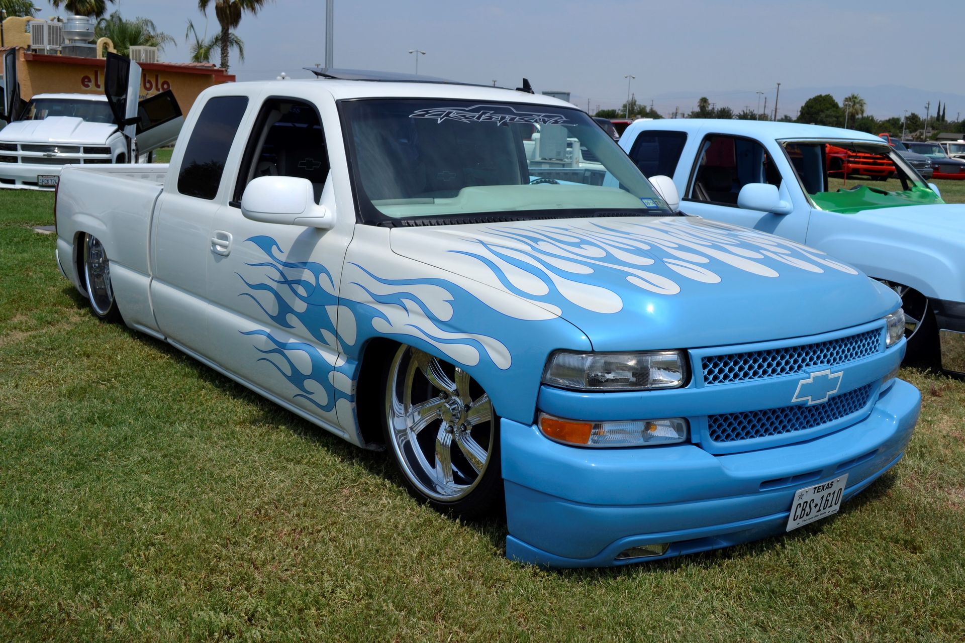 Full View