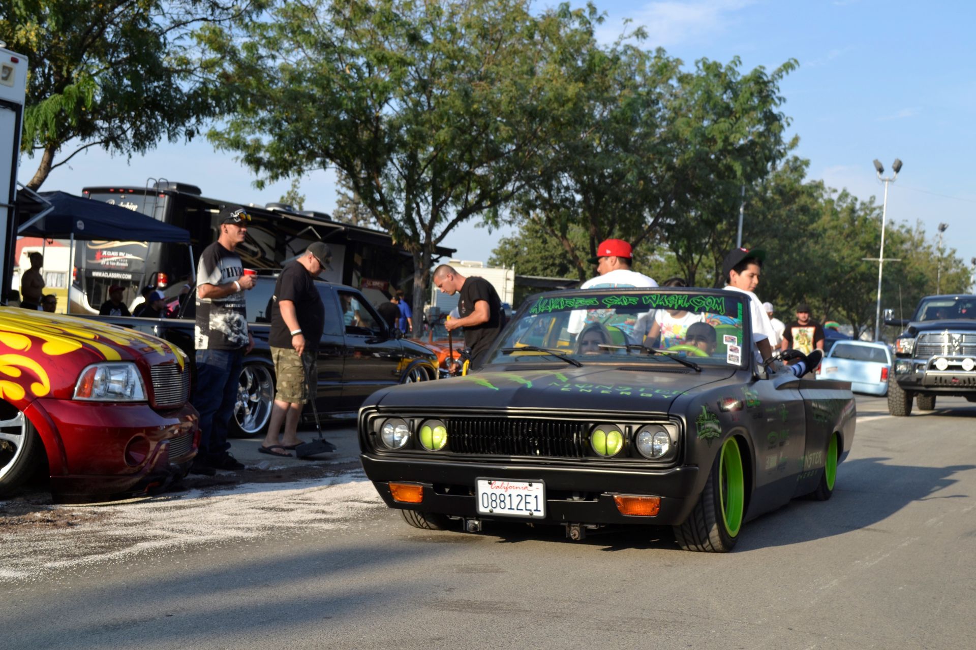 Full View