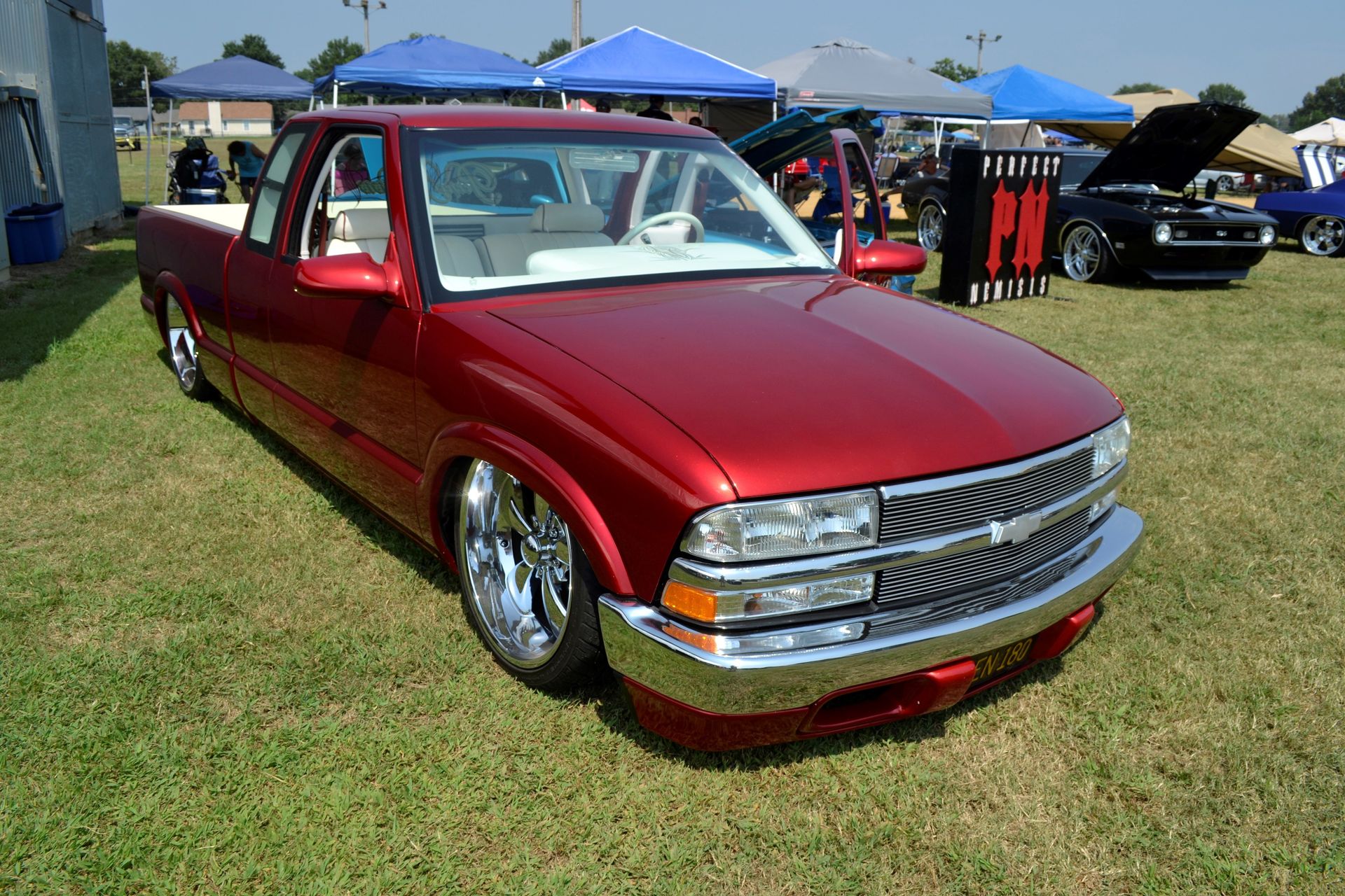 Full View