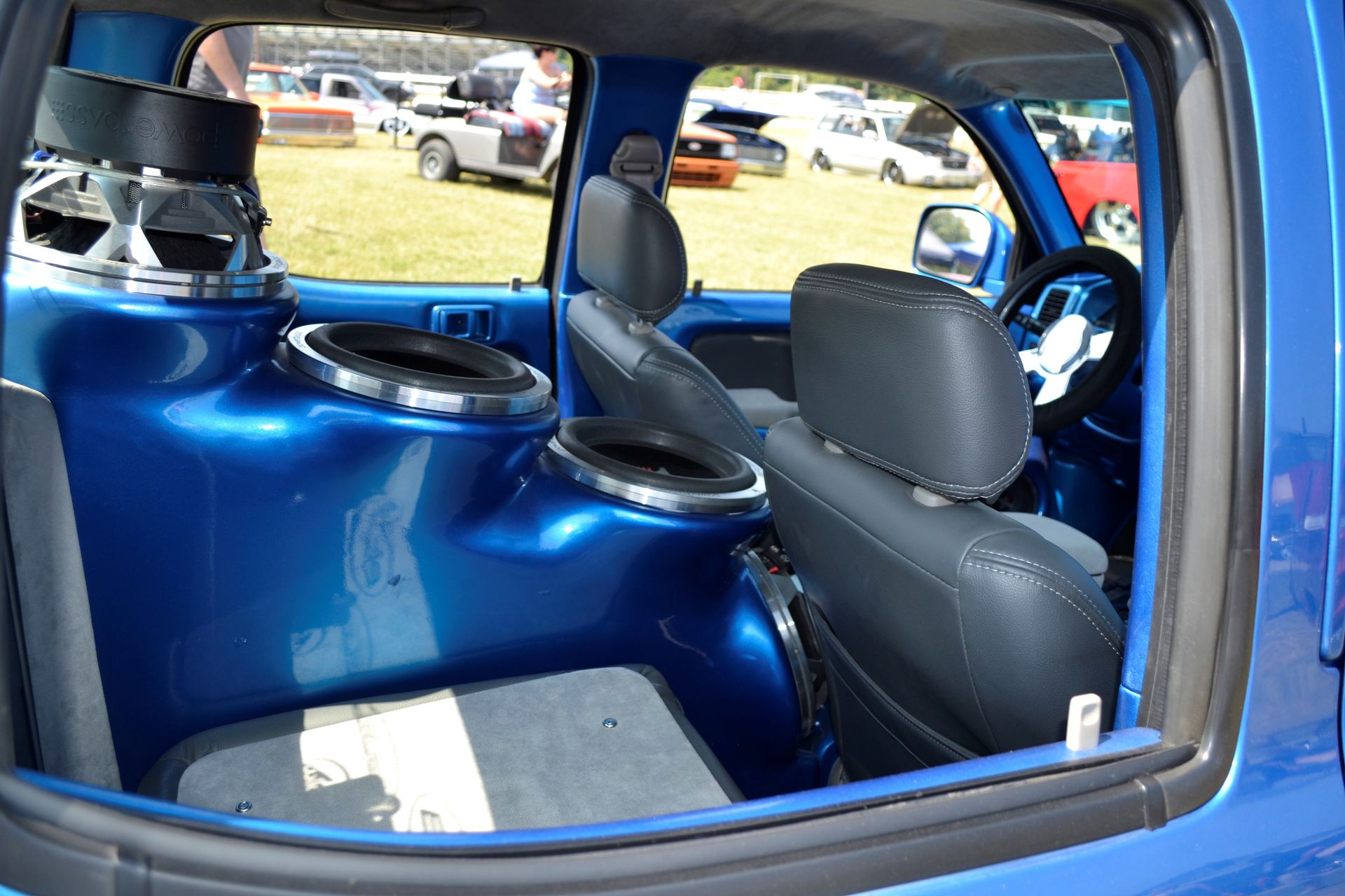 Full View