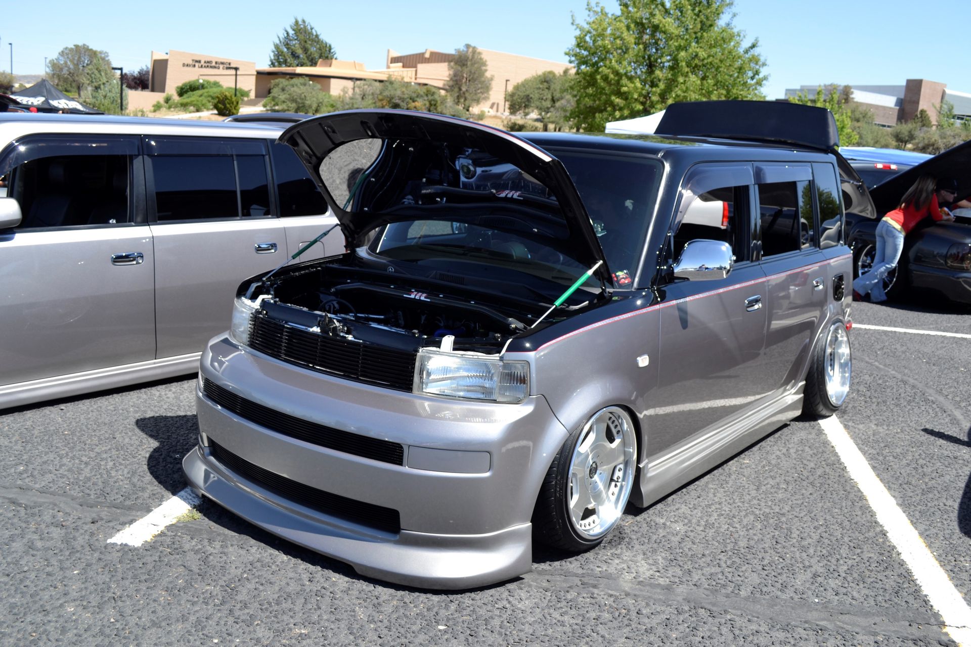 Full View