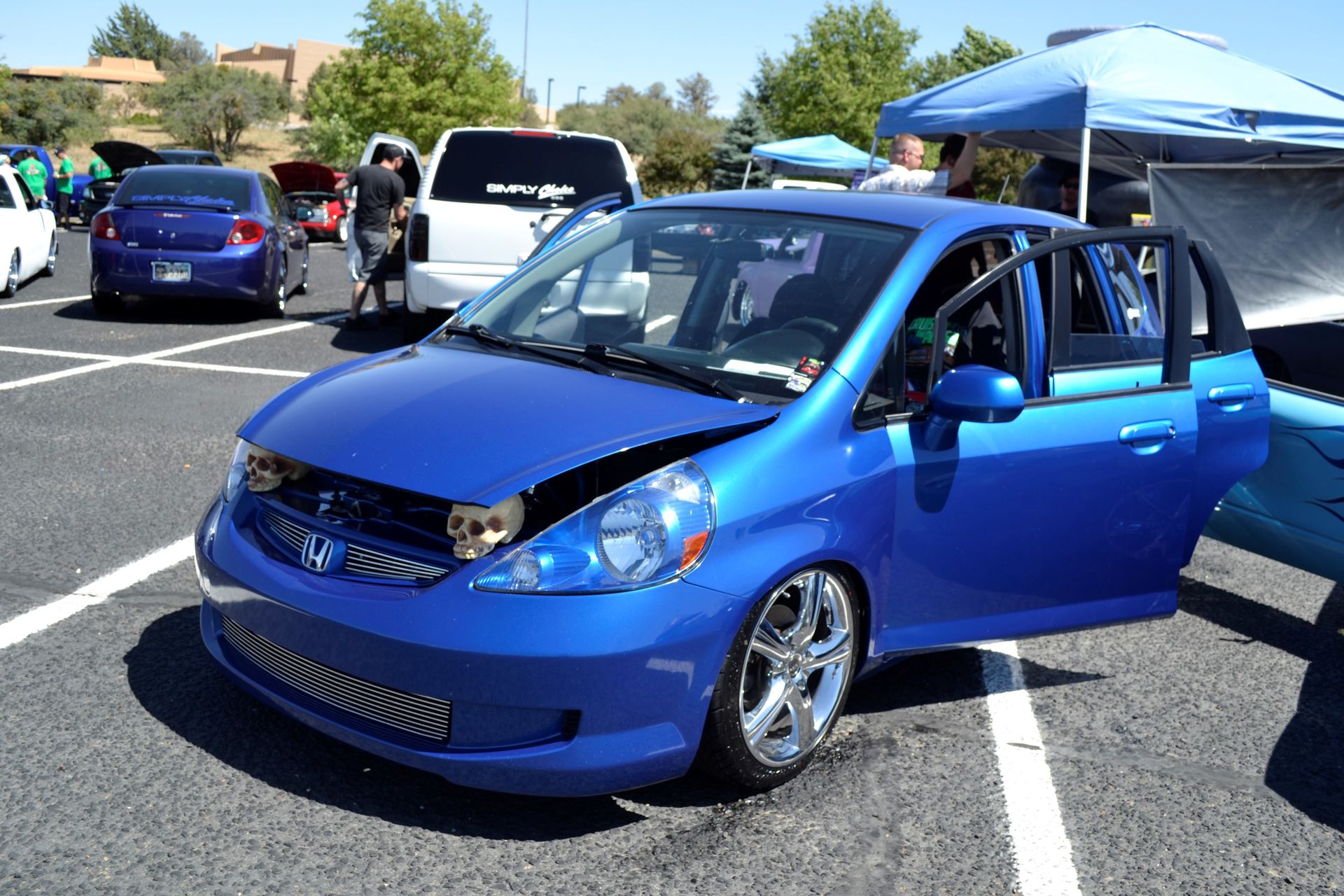 Full View