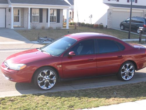 Himroydss 2003 Ford Taurus