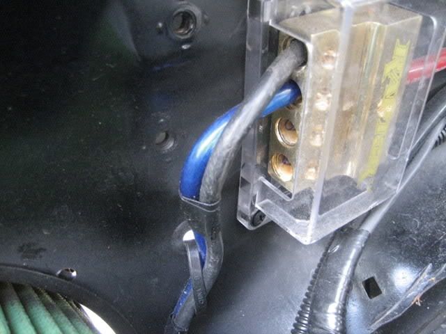 thread post photo