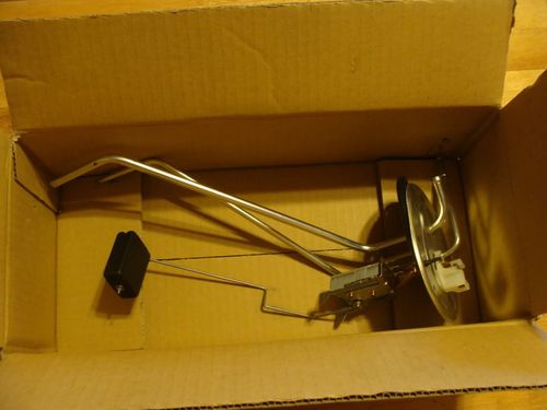 B2200 fuel sender replacement