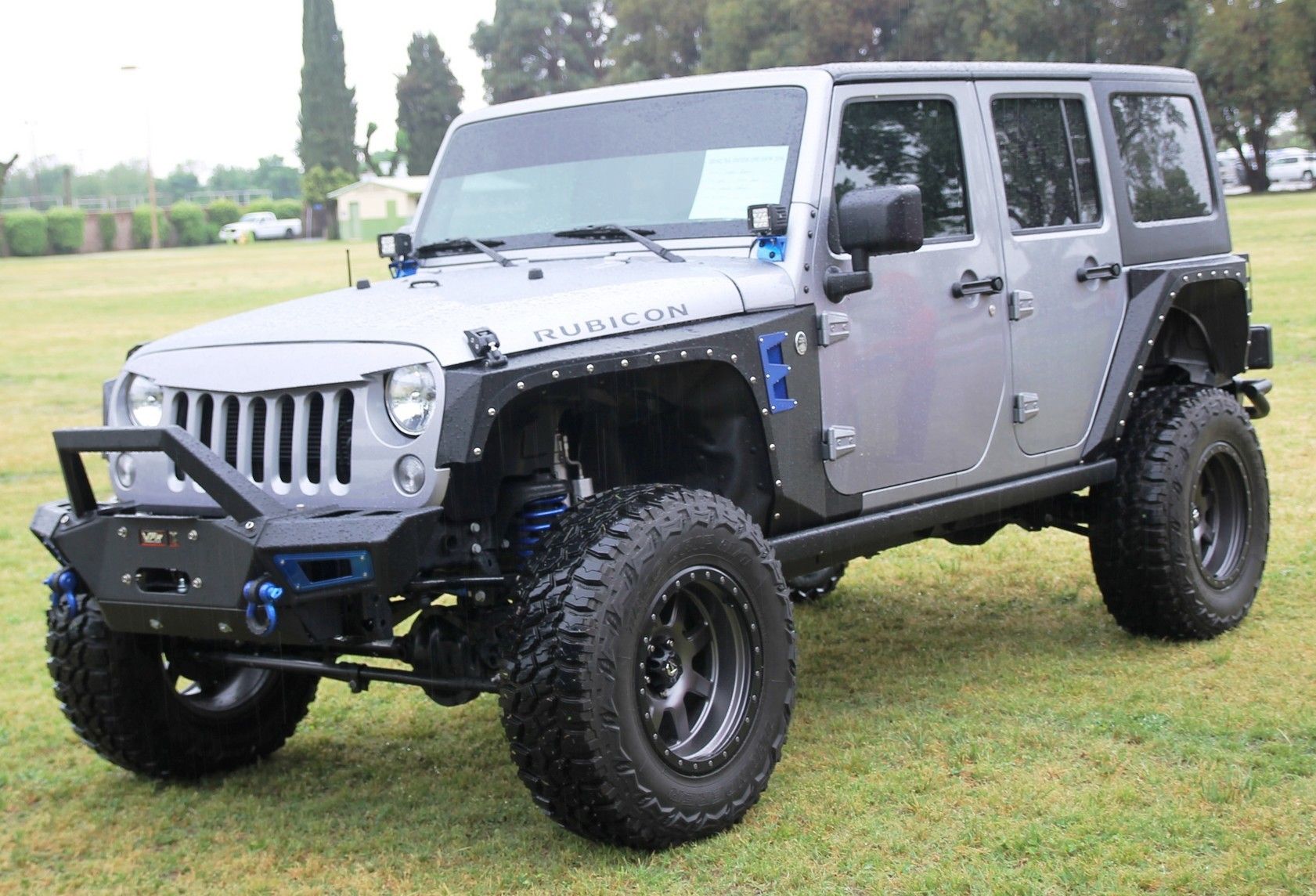 Full View