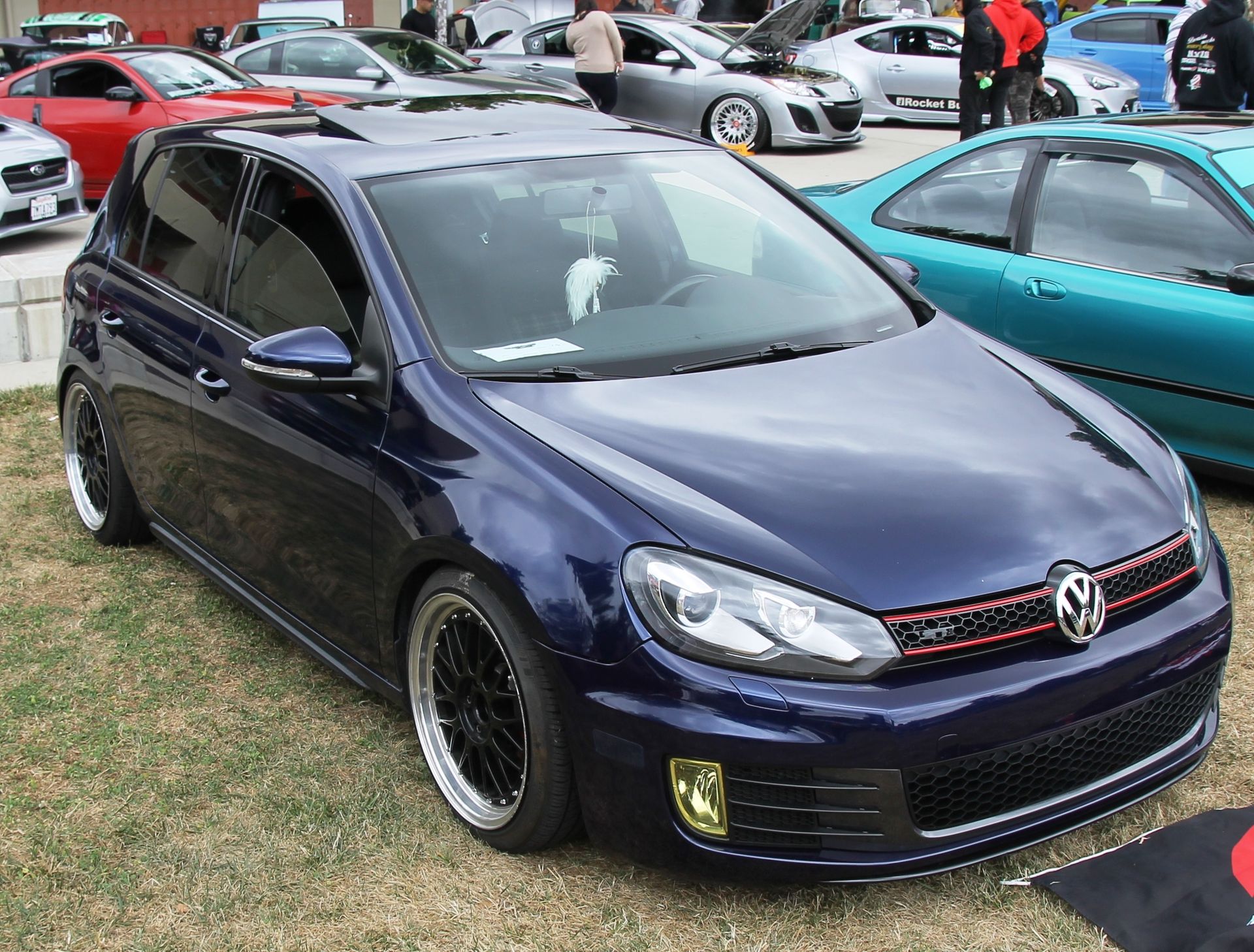 Full View
