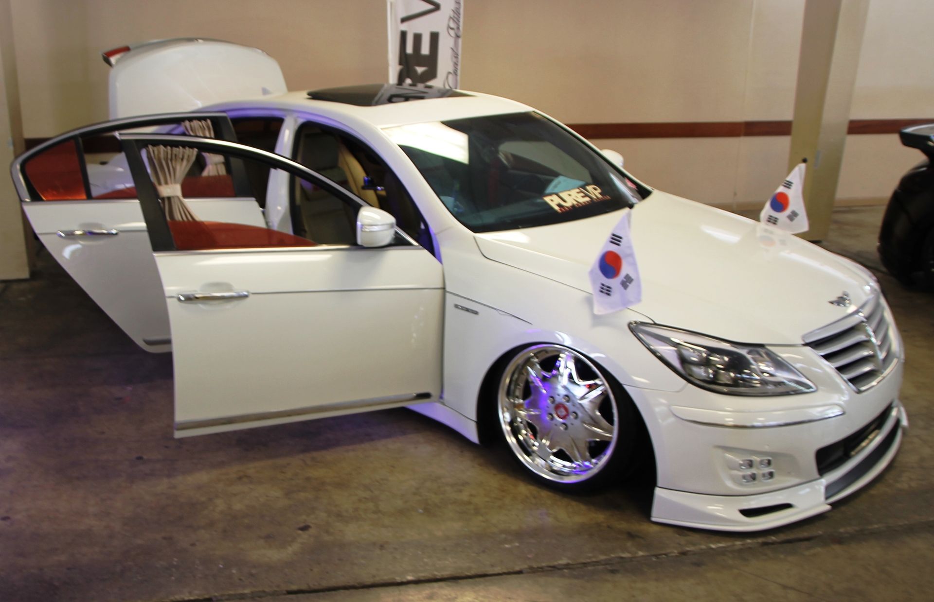 Full View