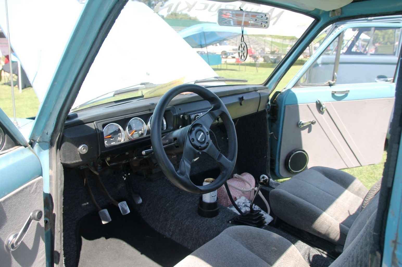 Full View