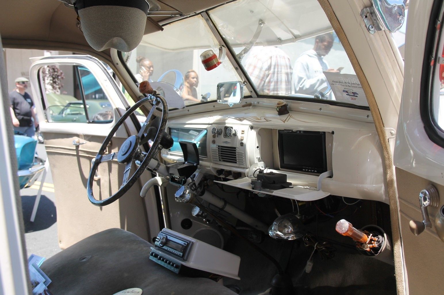 Full View