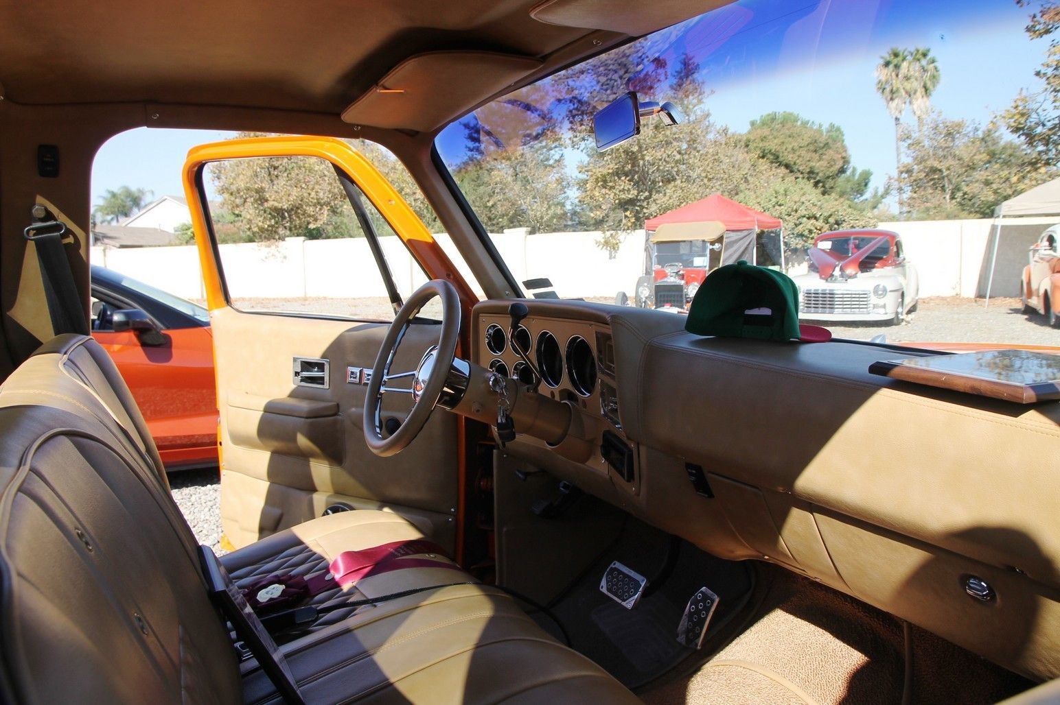 Full View