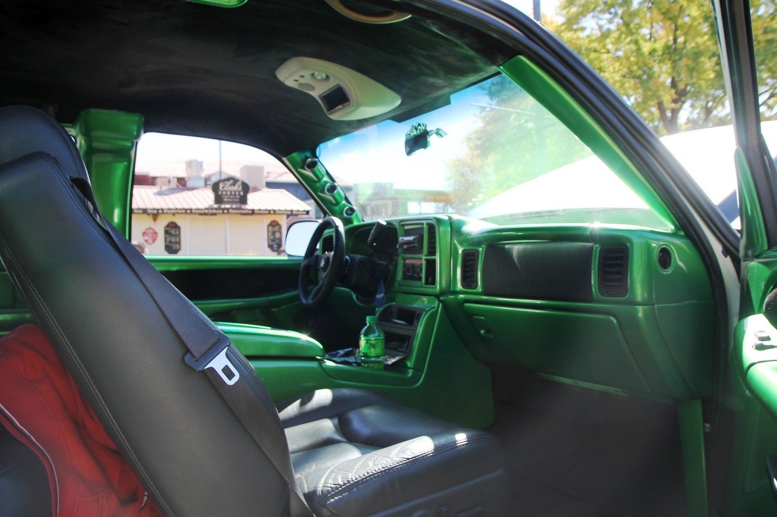Full View