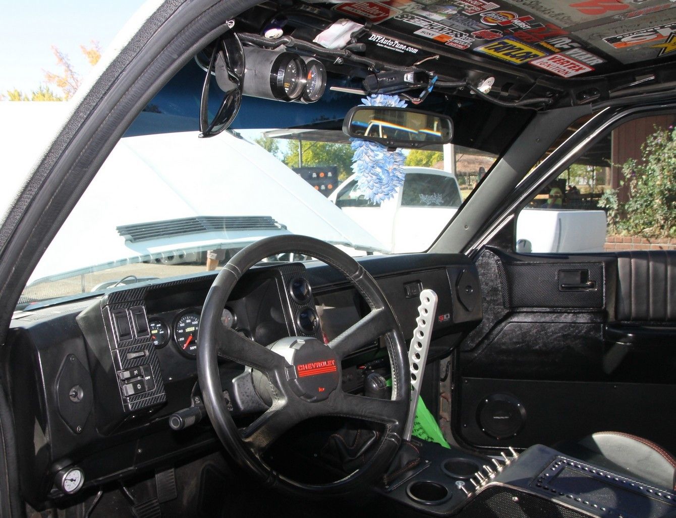 Full View