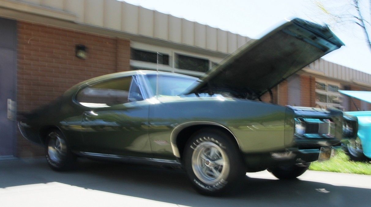 Full View