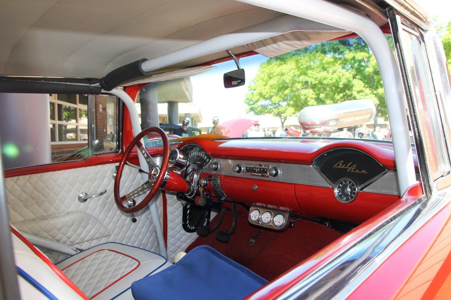 Full View