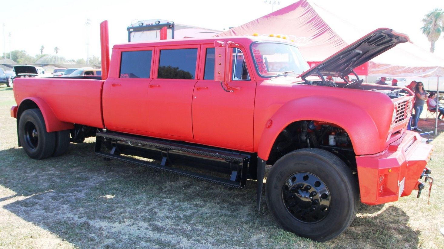 Full View