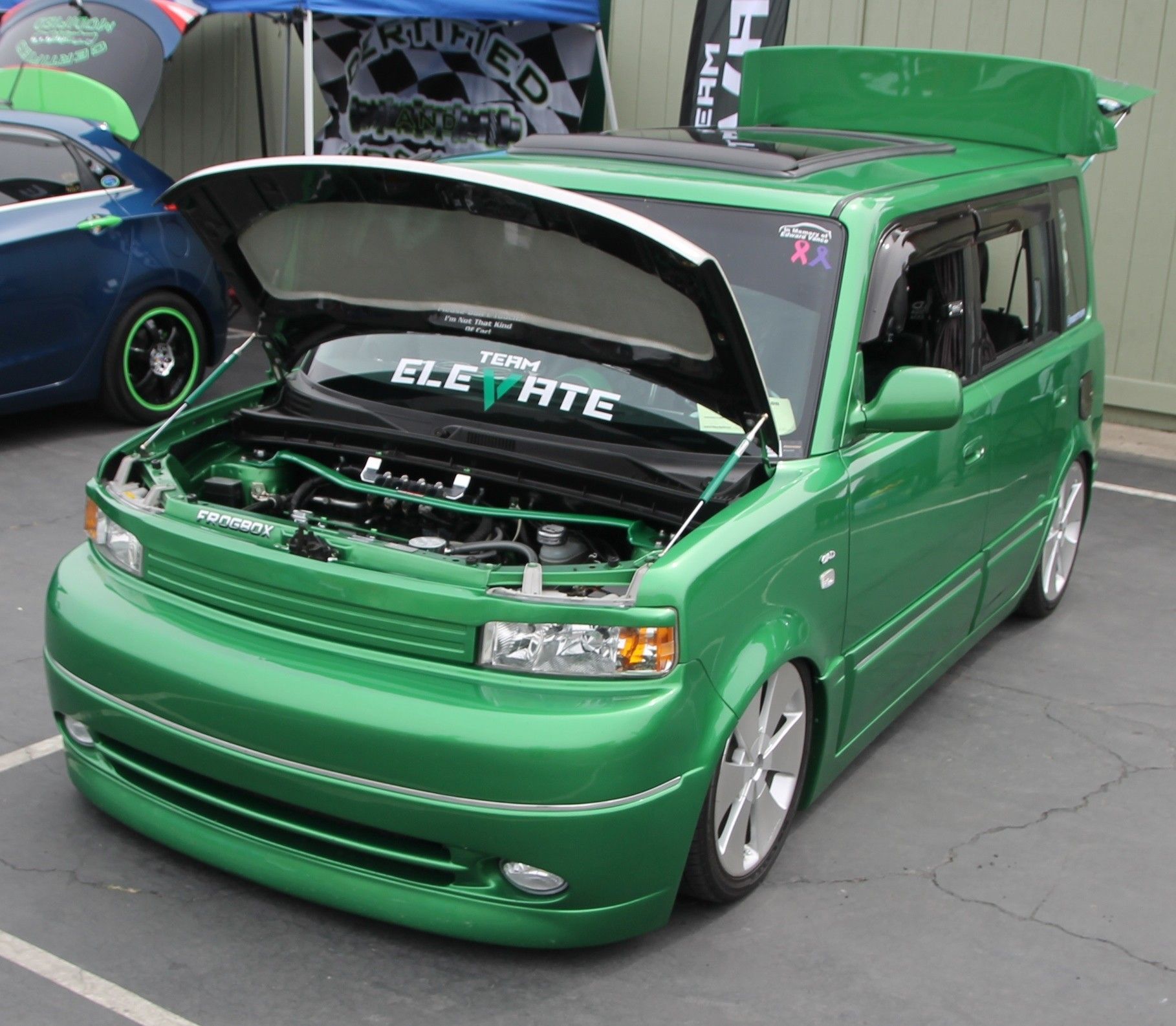 Full View