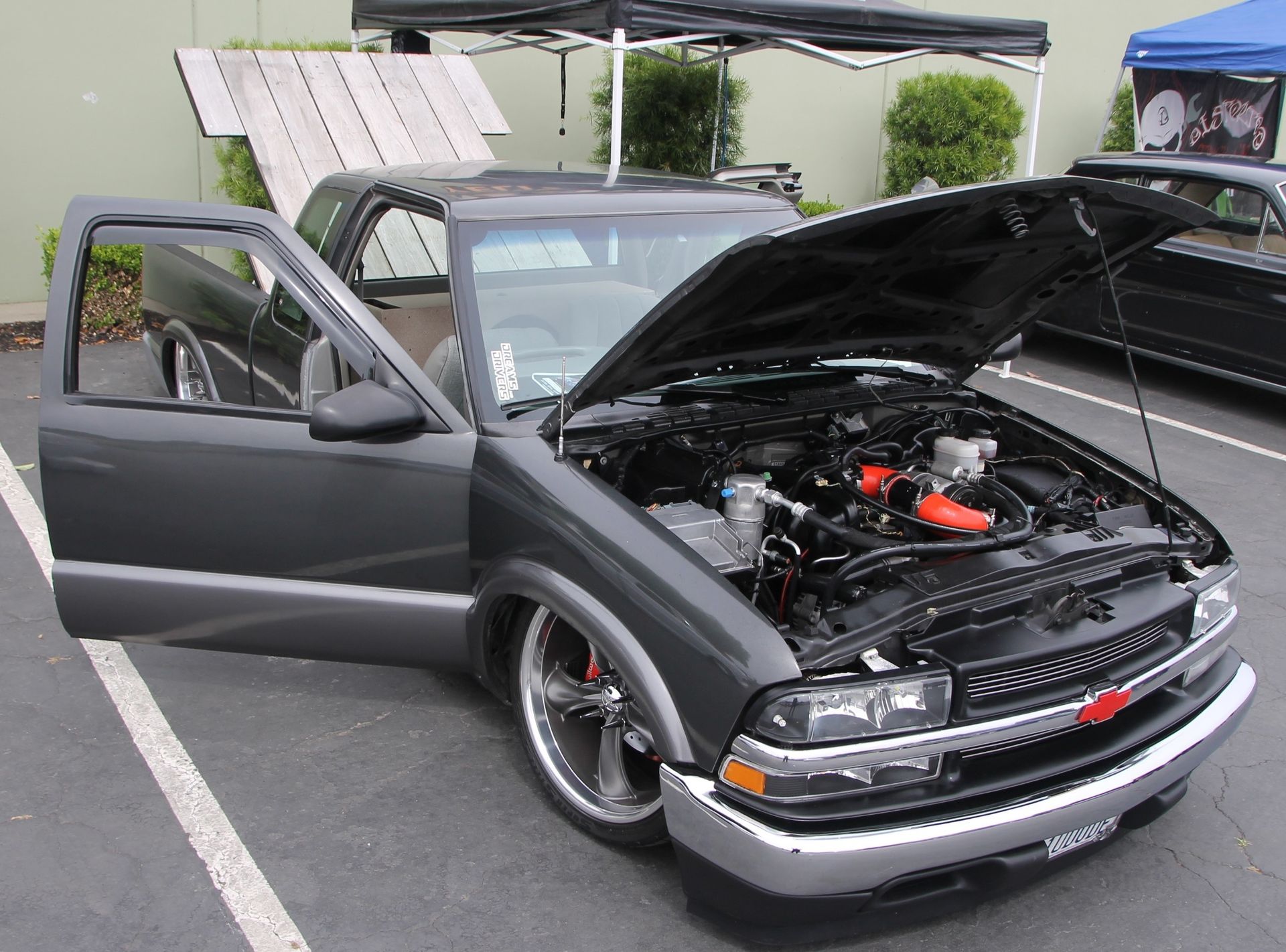 Full View