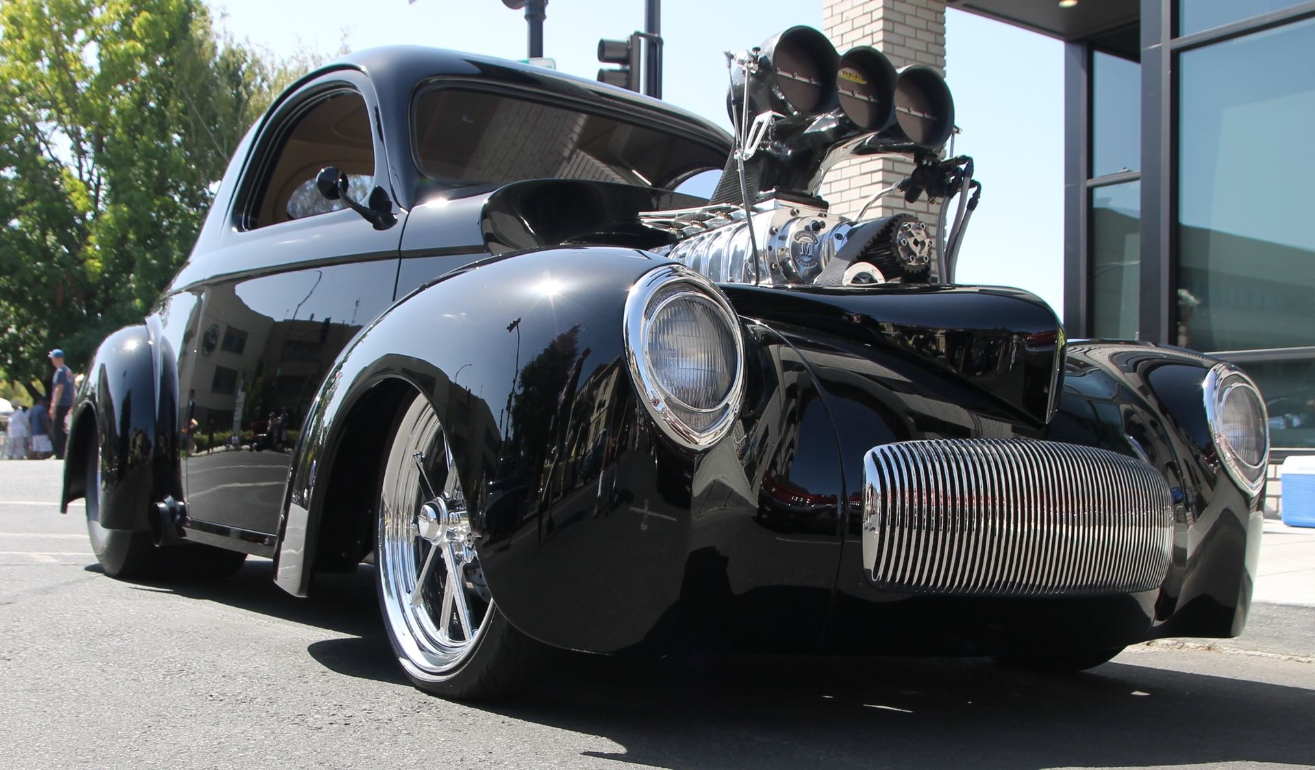 Full View
