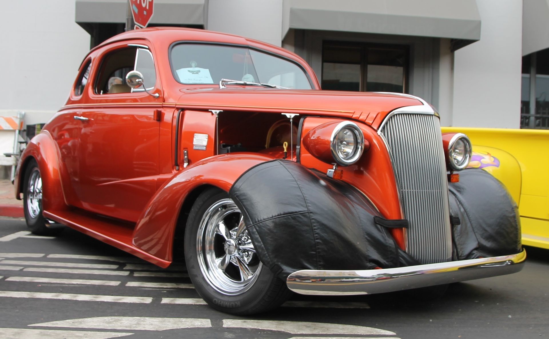 Full View