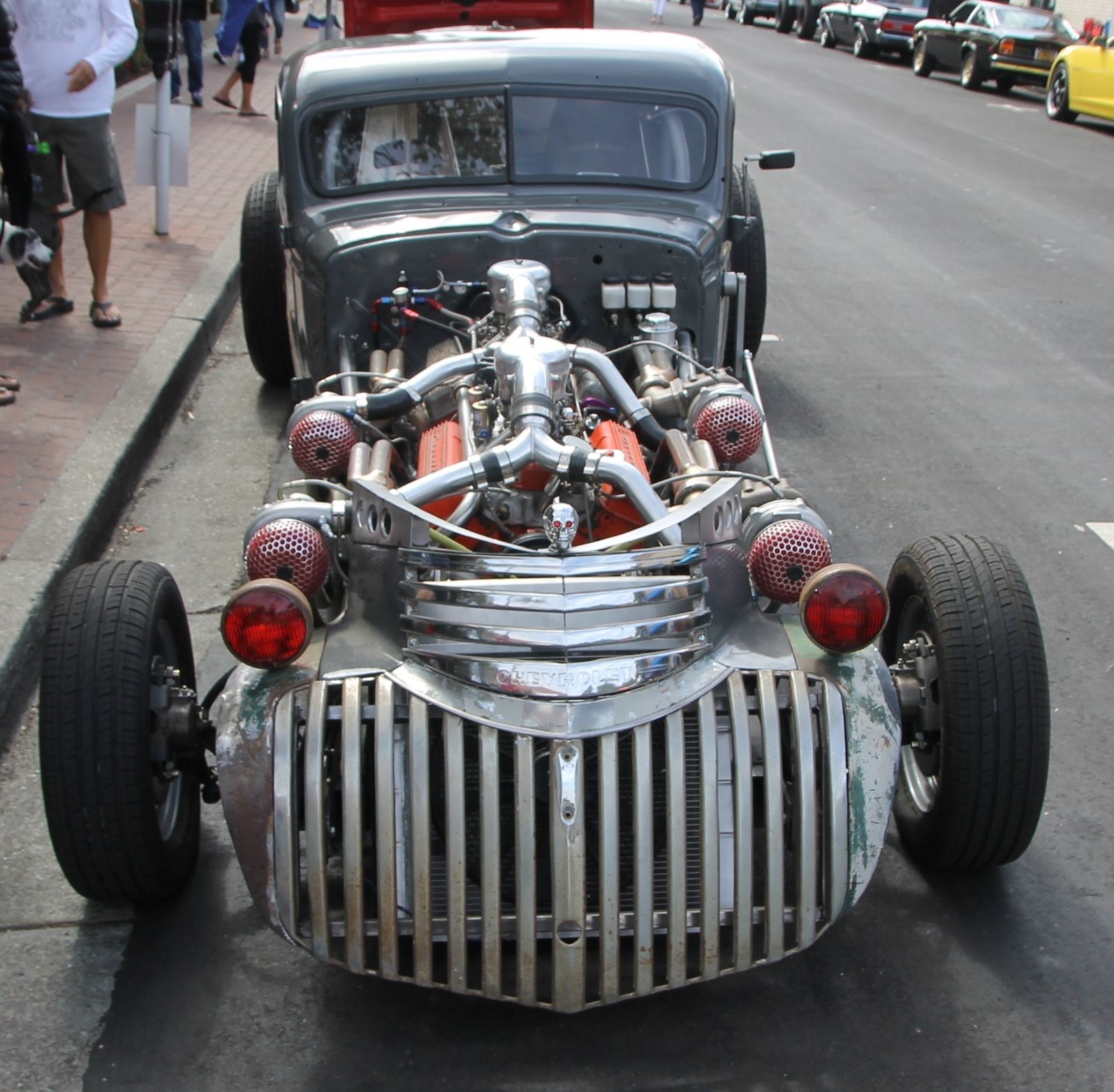 Full View
