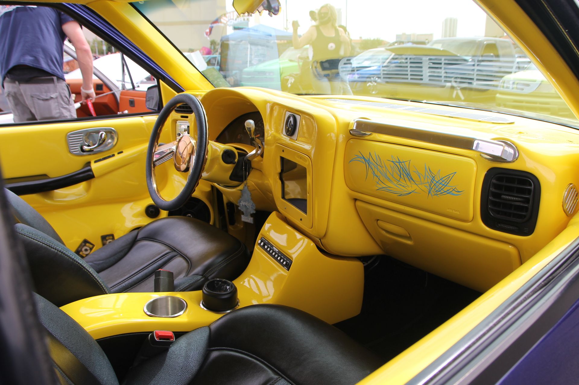 Full View
