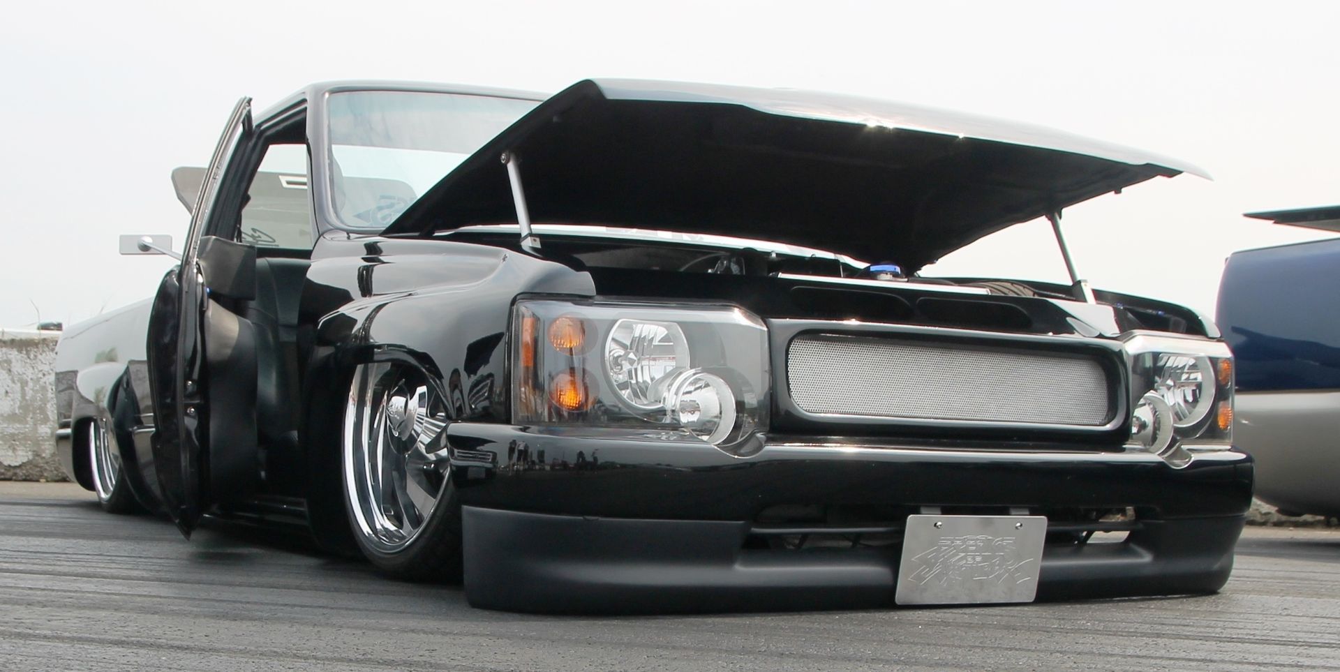 Full View