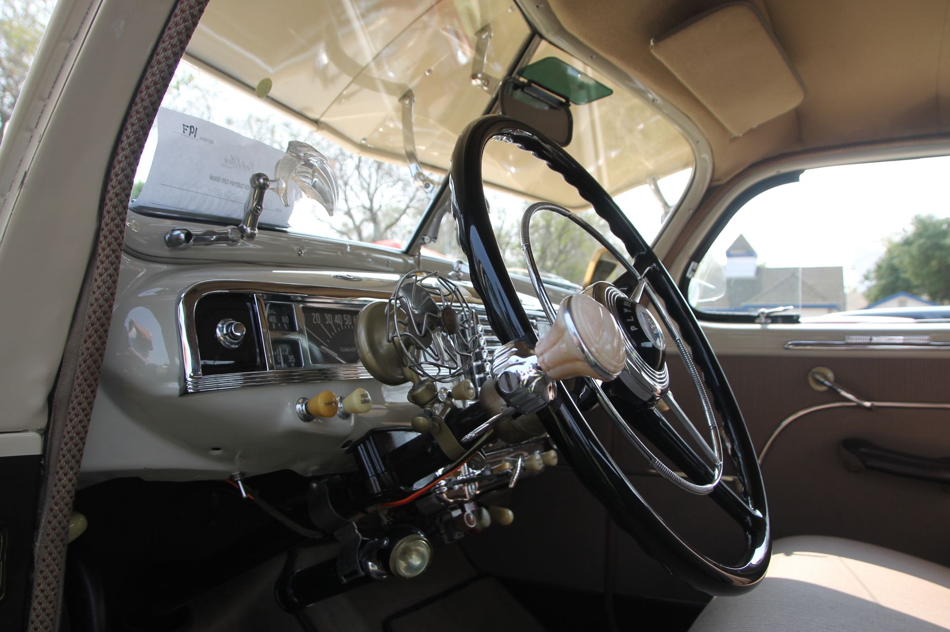 Full View