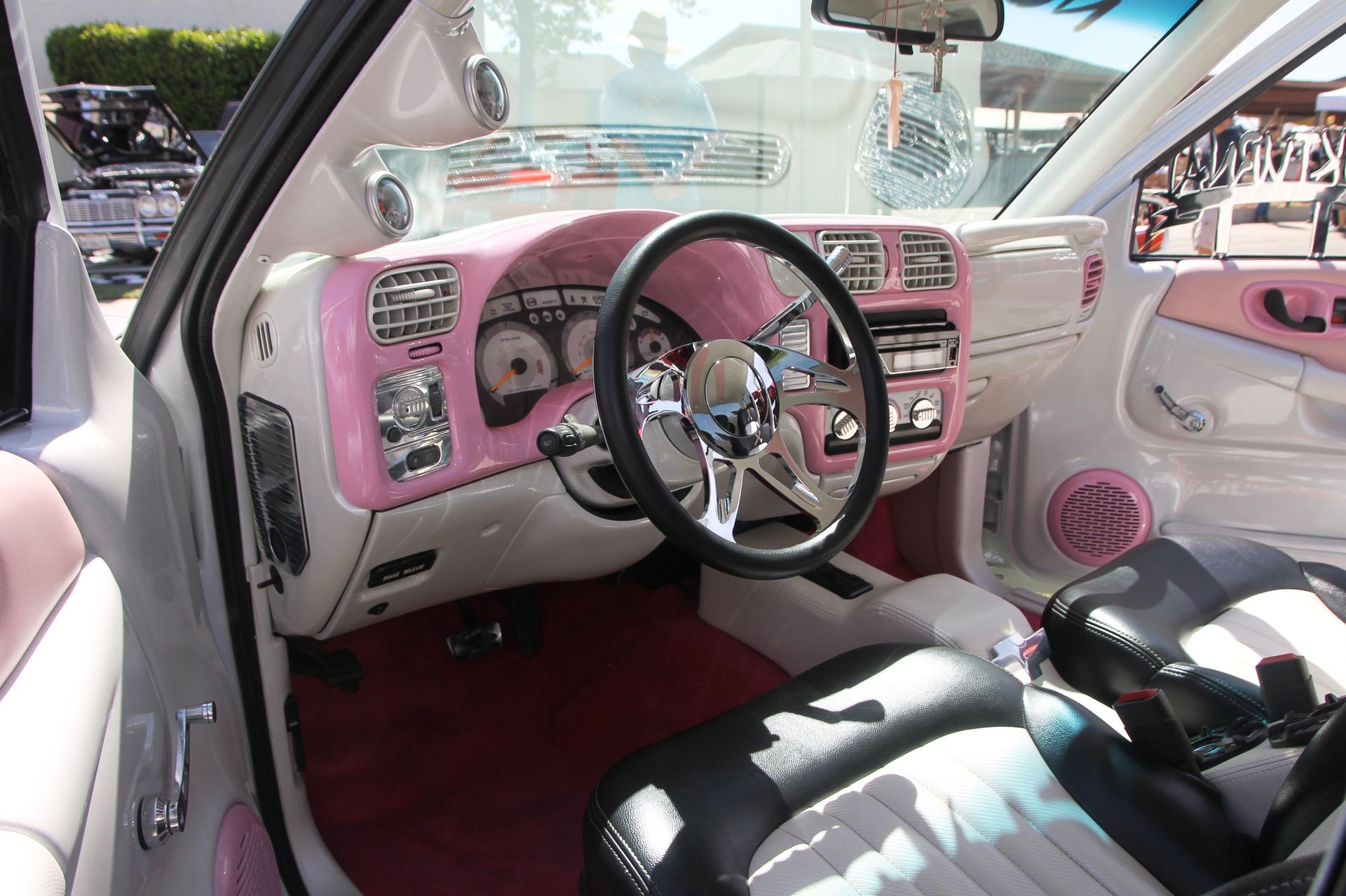 Full View