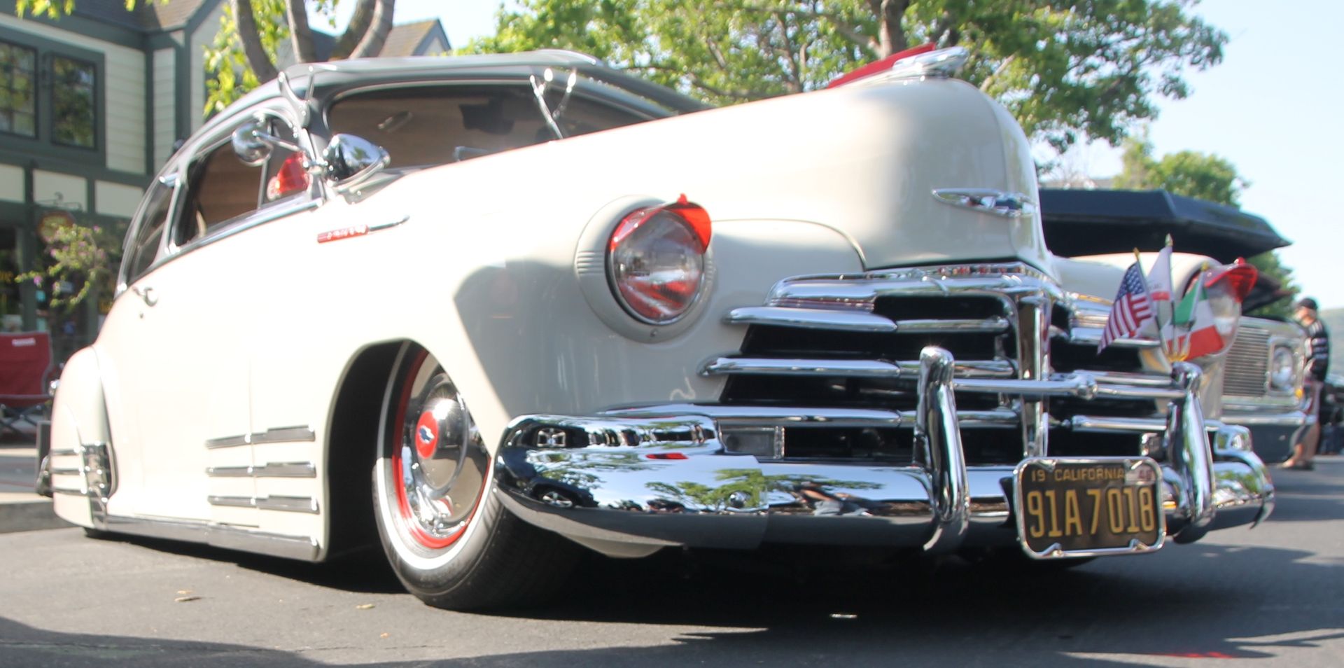 Full View