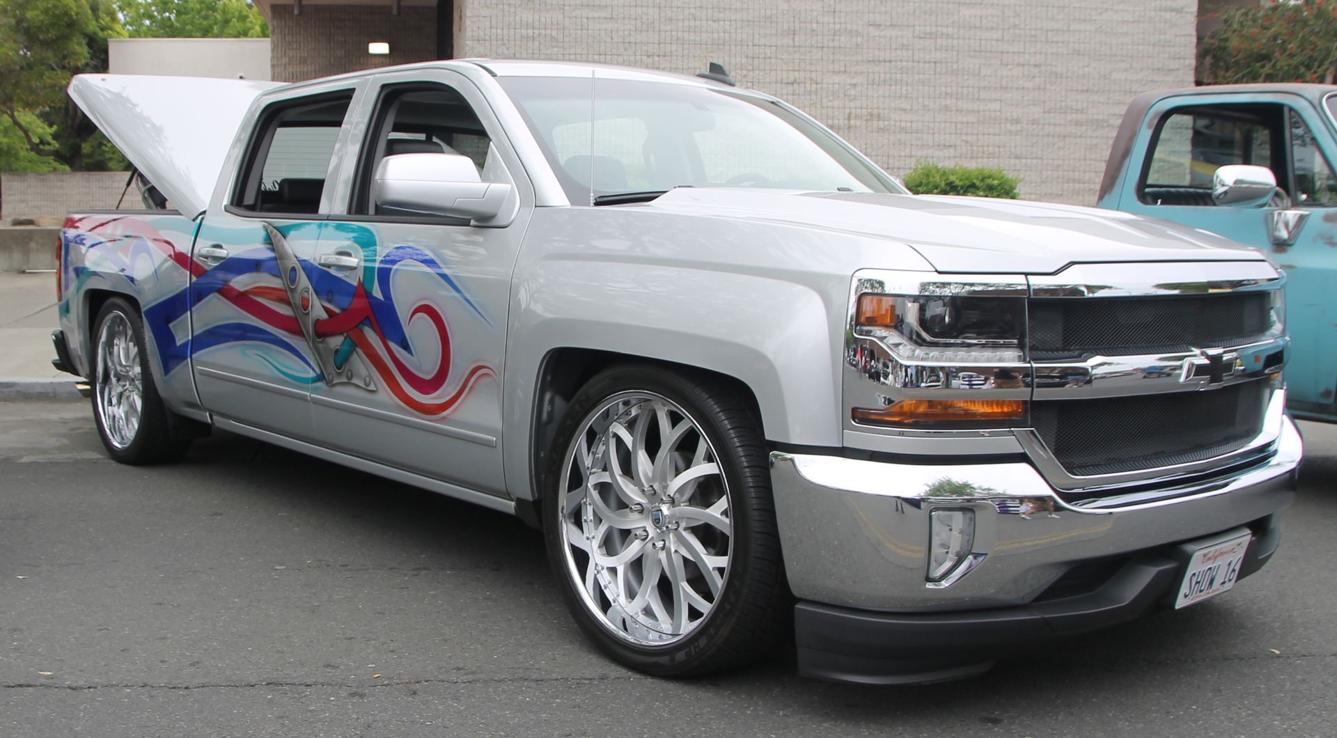 Full View