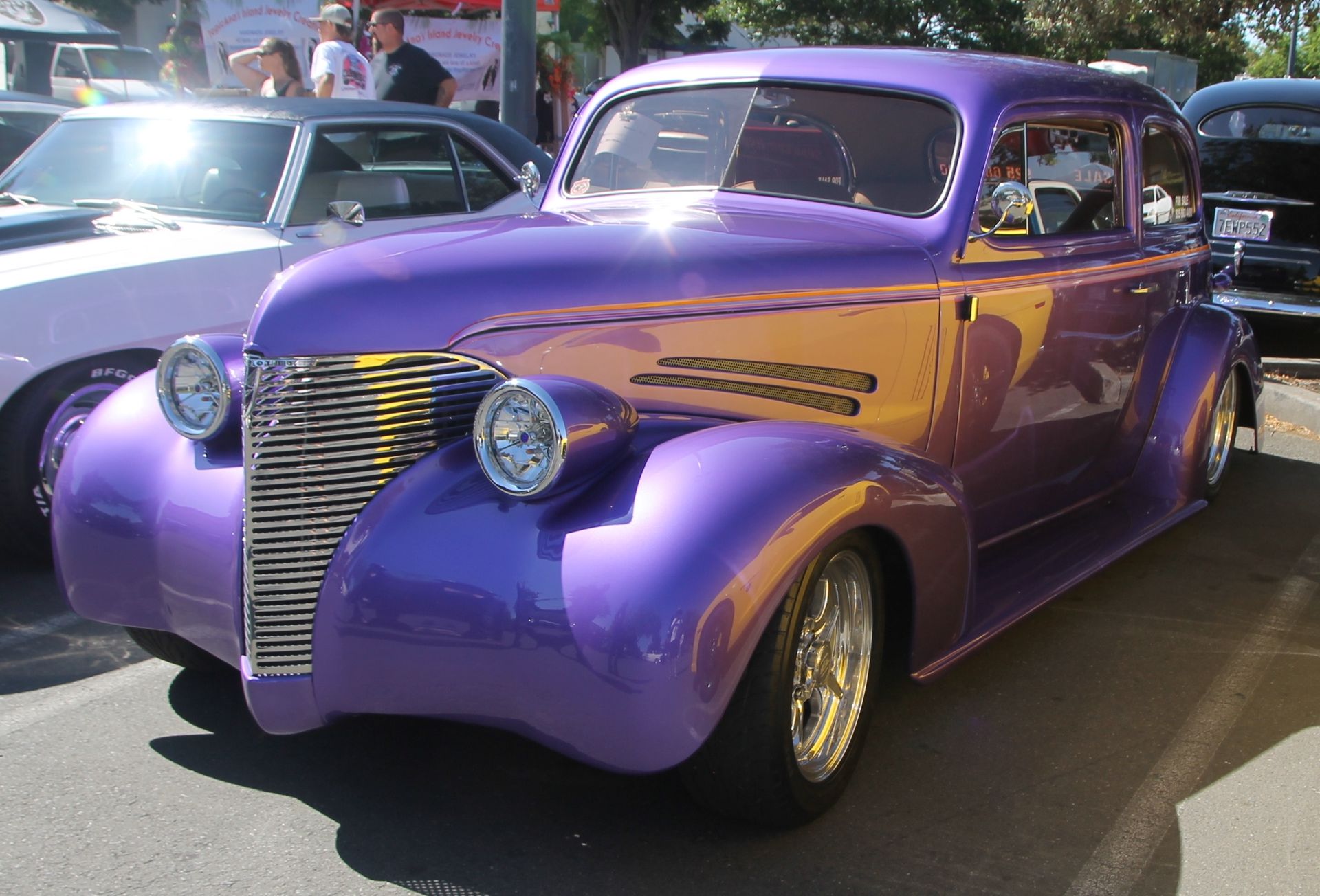 Full View