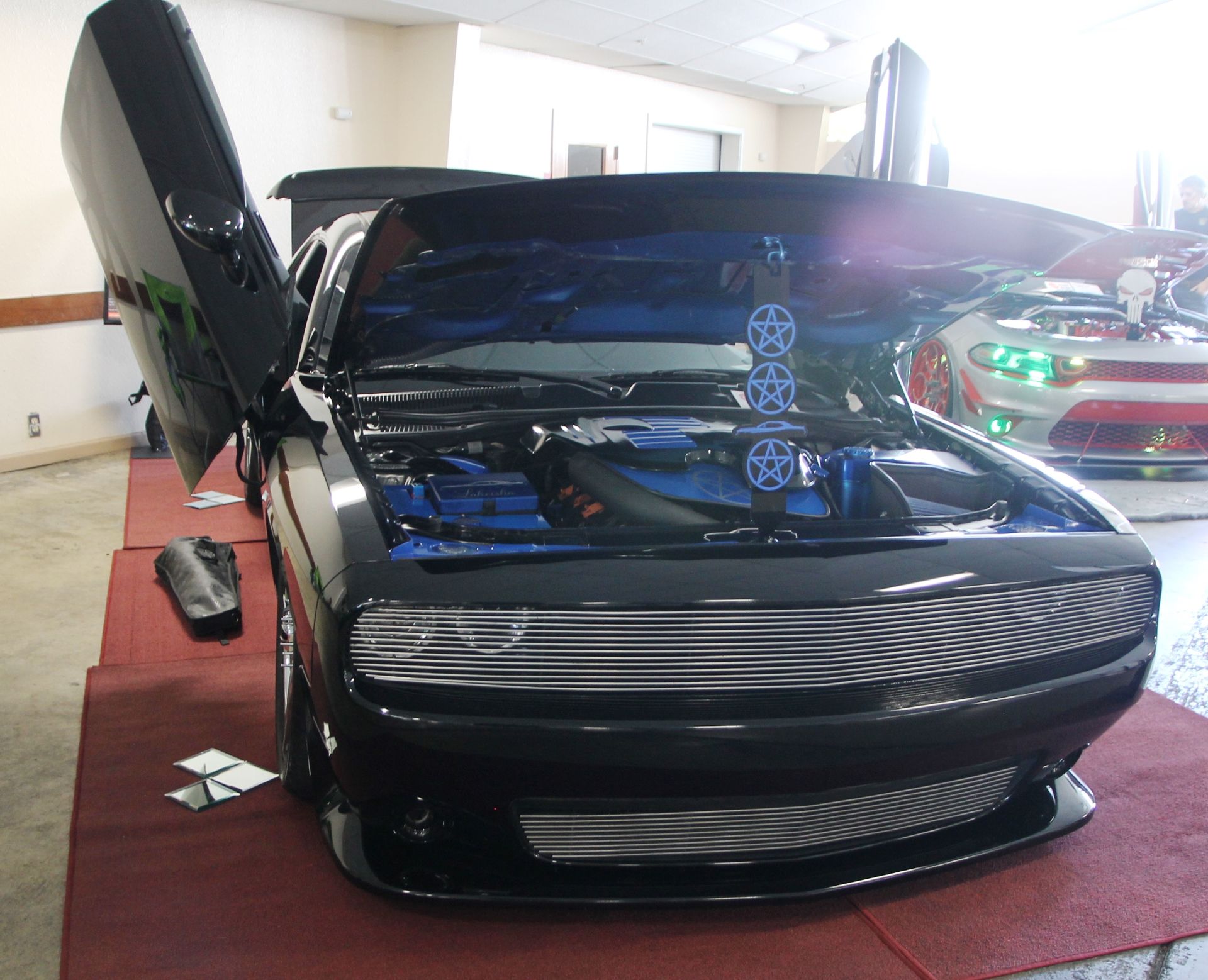 Full View