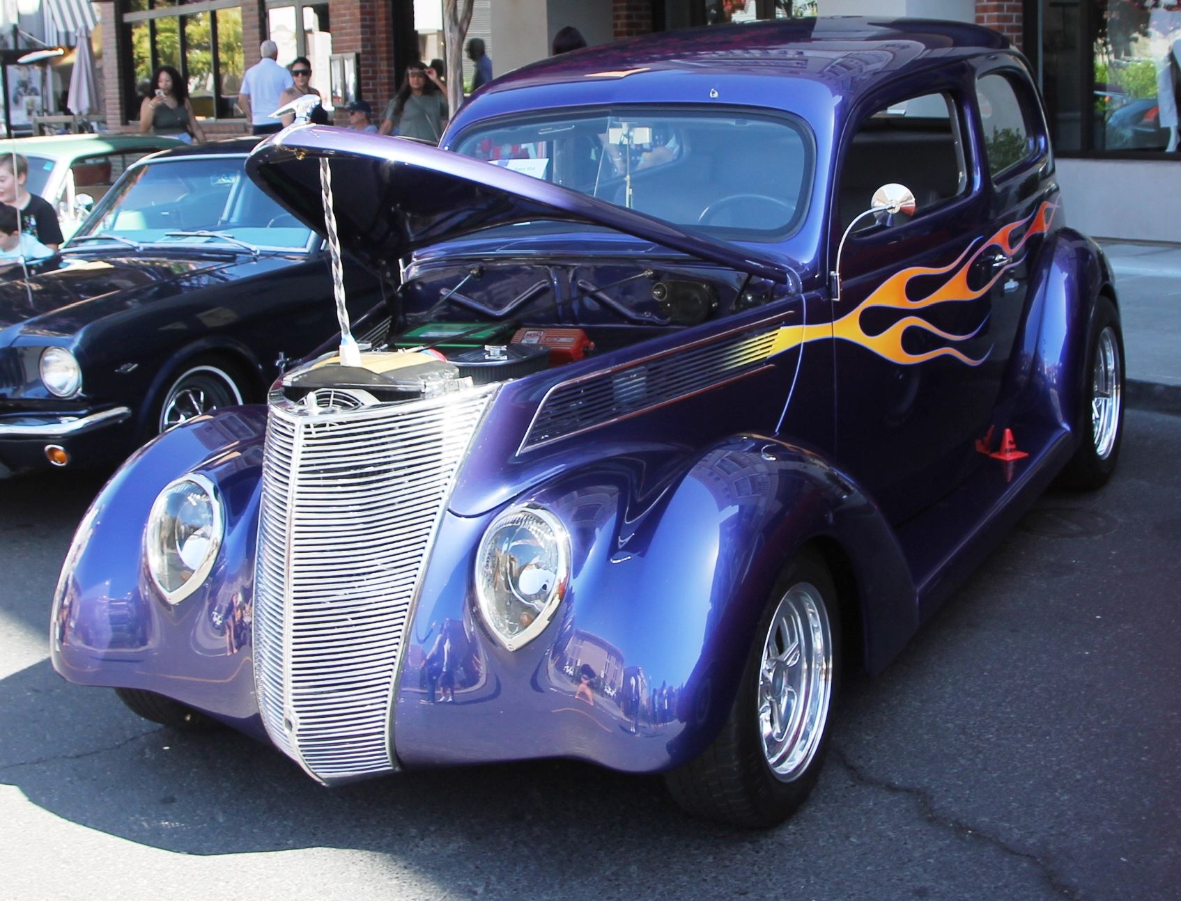 Full View
