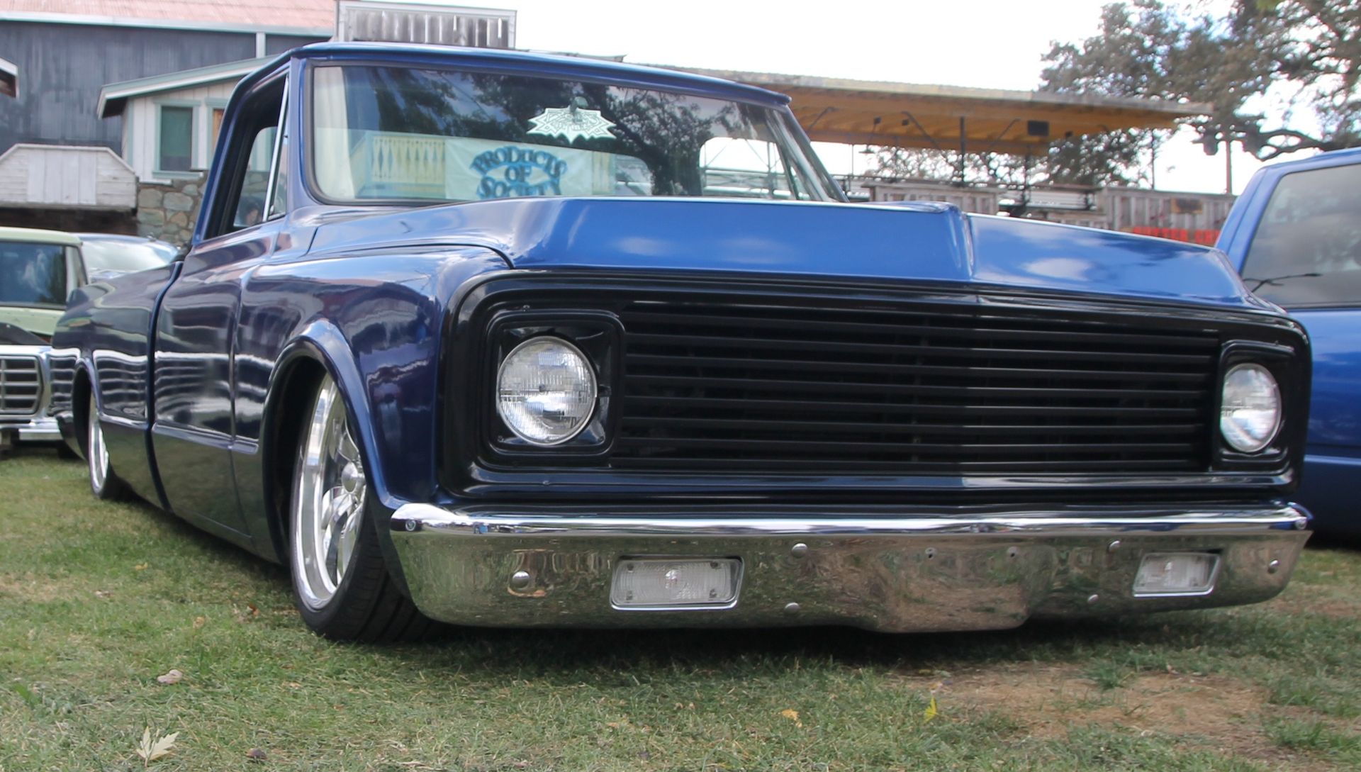 Full View