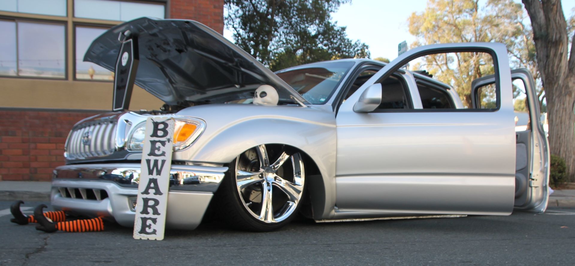 Full View