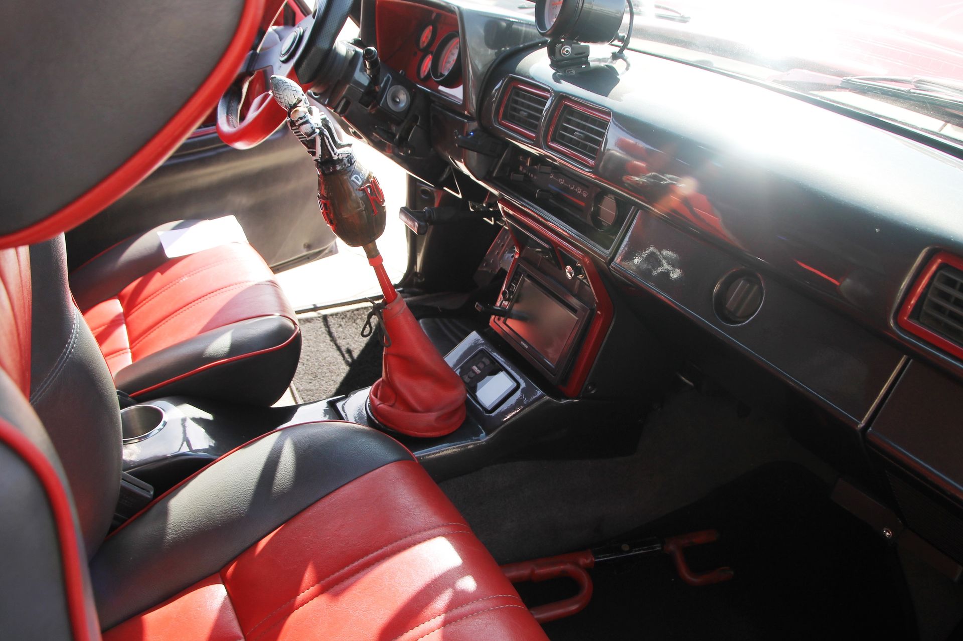 Full View