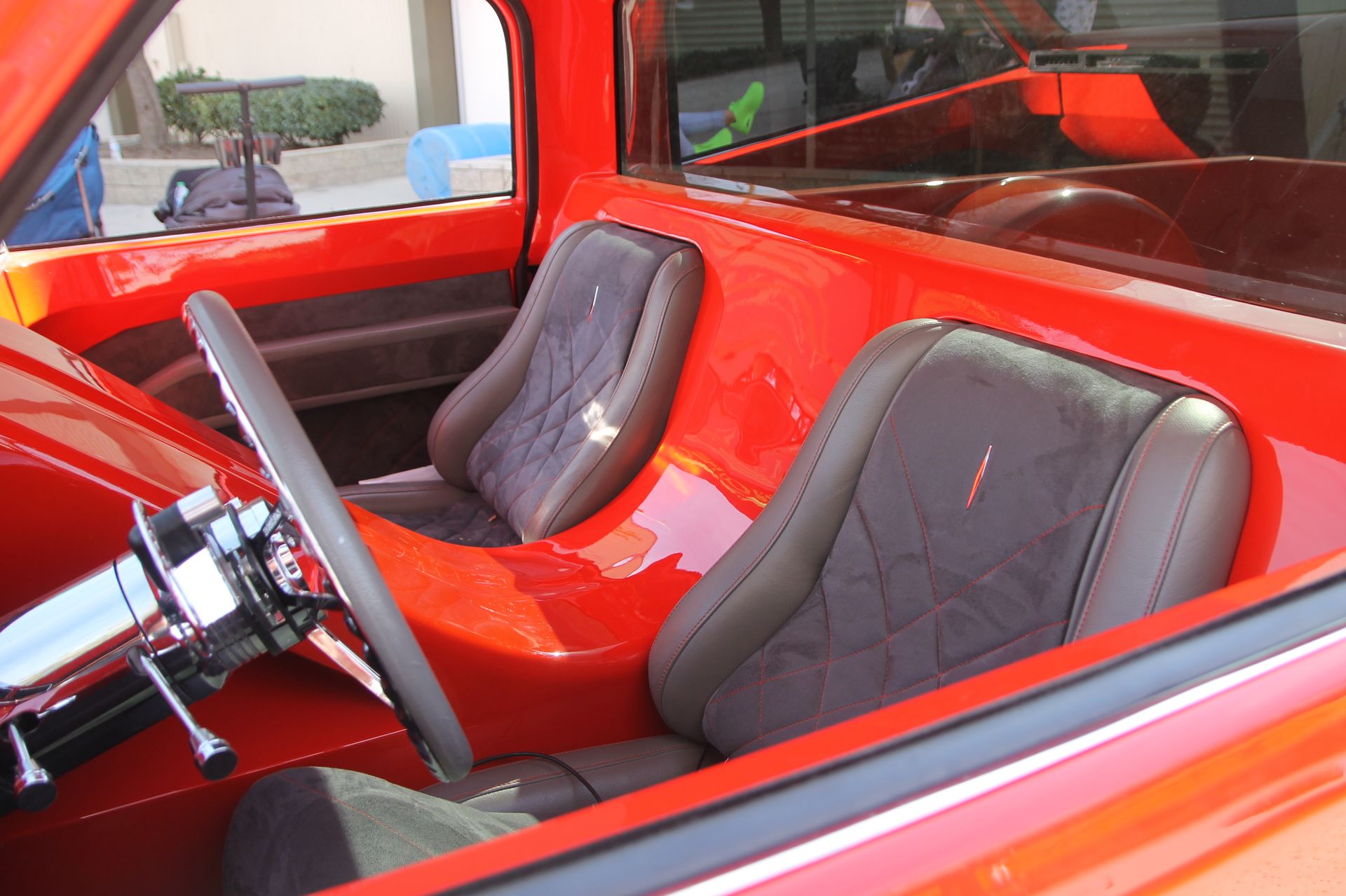 Full View