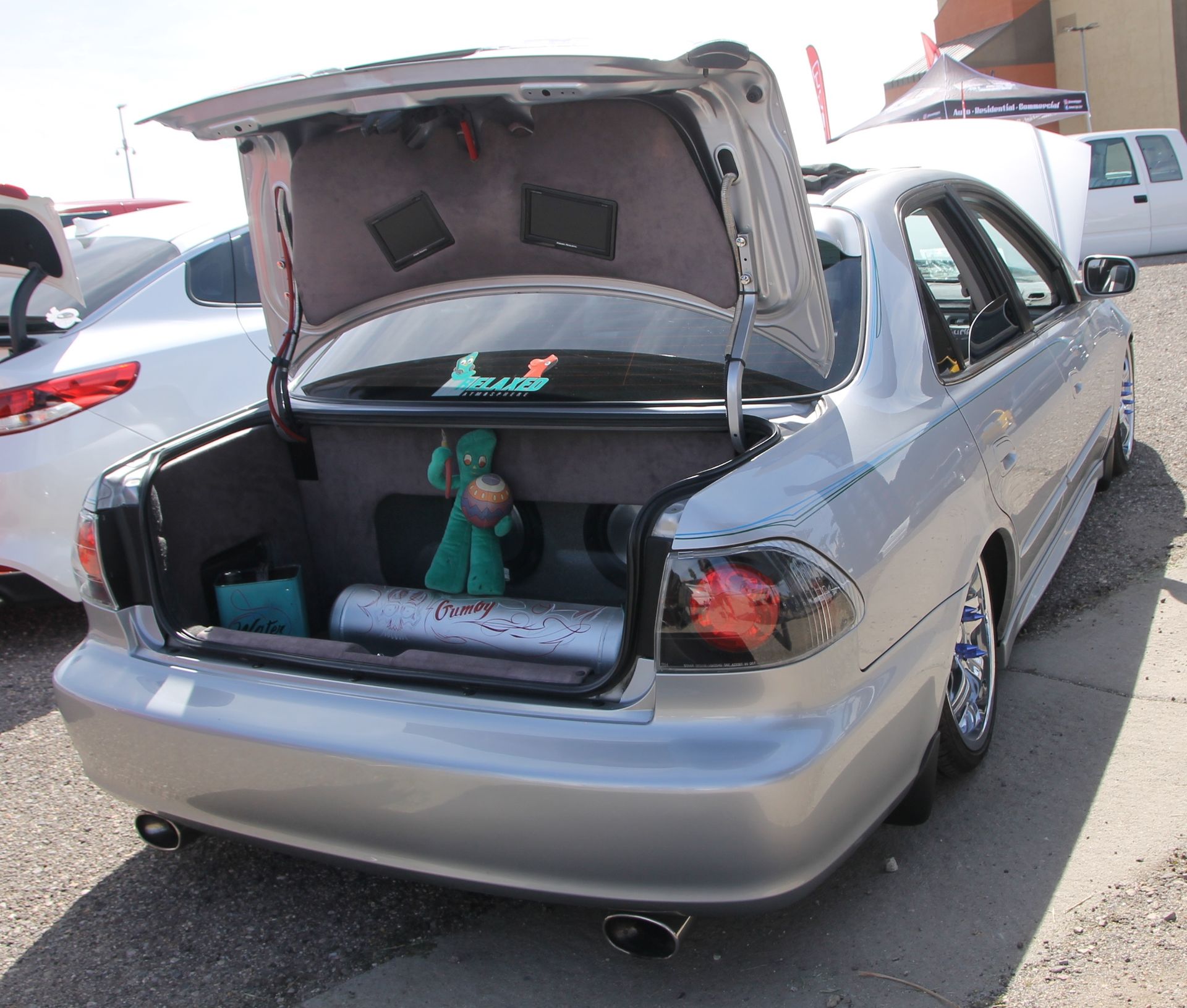 Full View